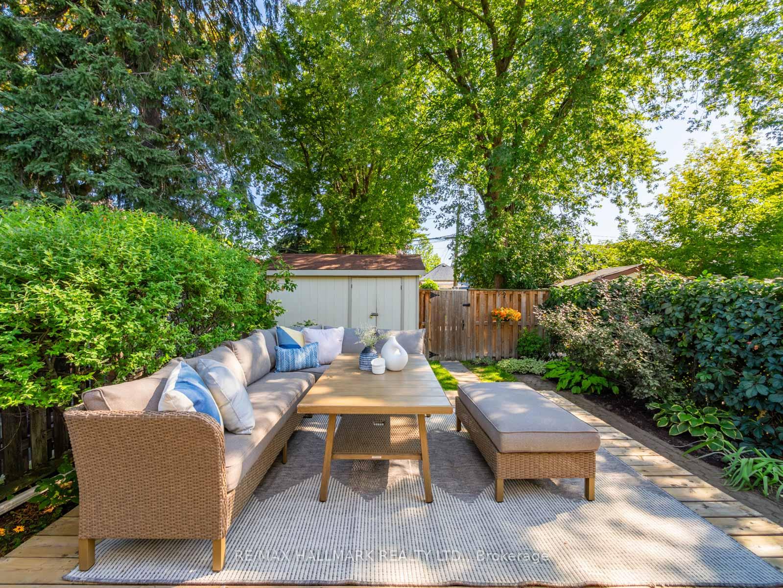Photo 38 of 101 Chisholm Avenue, Toronto, Woodbine-Lumsden — HOMEH