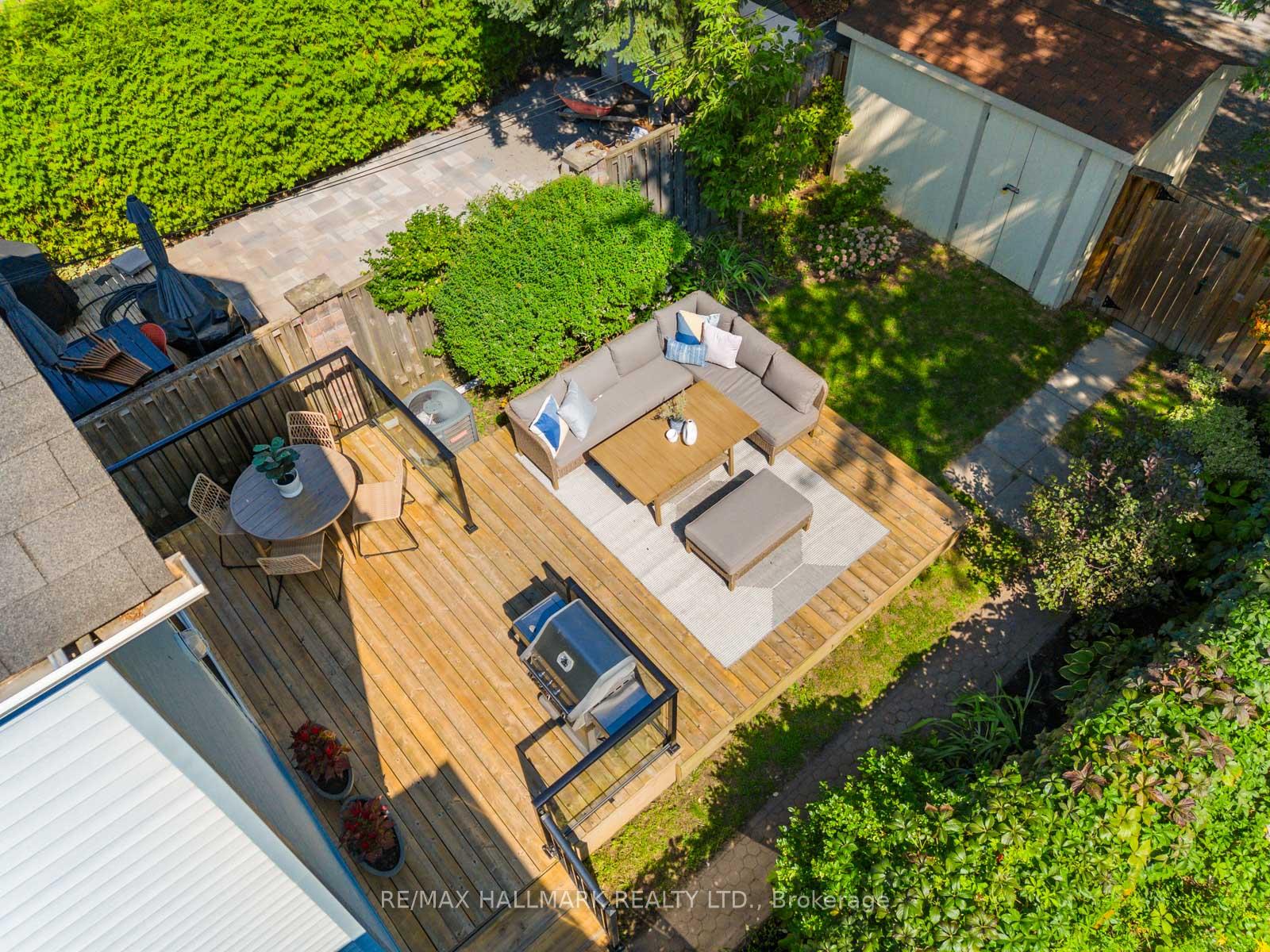 Photo 40 of 101 Chisholm Avenue, Toronto, Woodbine-Lumsden — HOMEH
