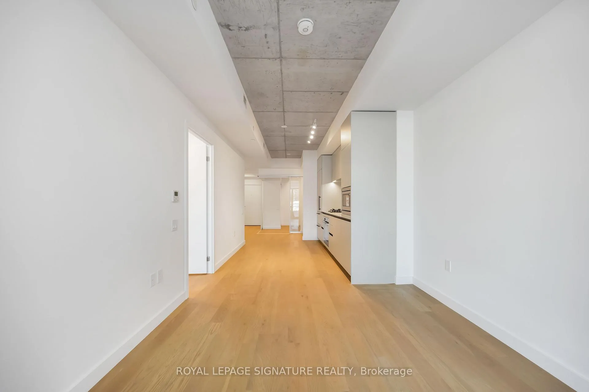 Photo 14 of Unit 420, 1720 Bayview Avenue, Toronto, Mount Pleasant East — HOMEH