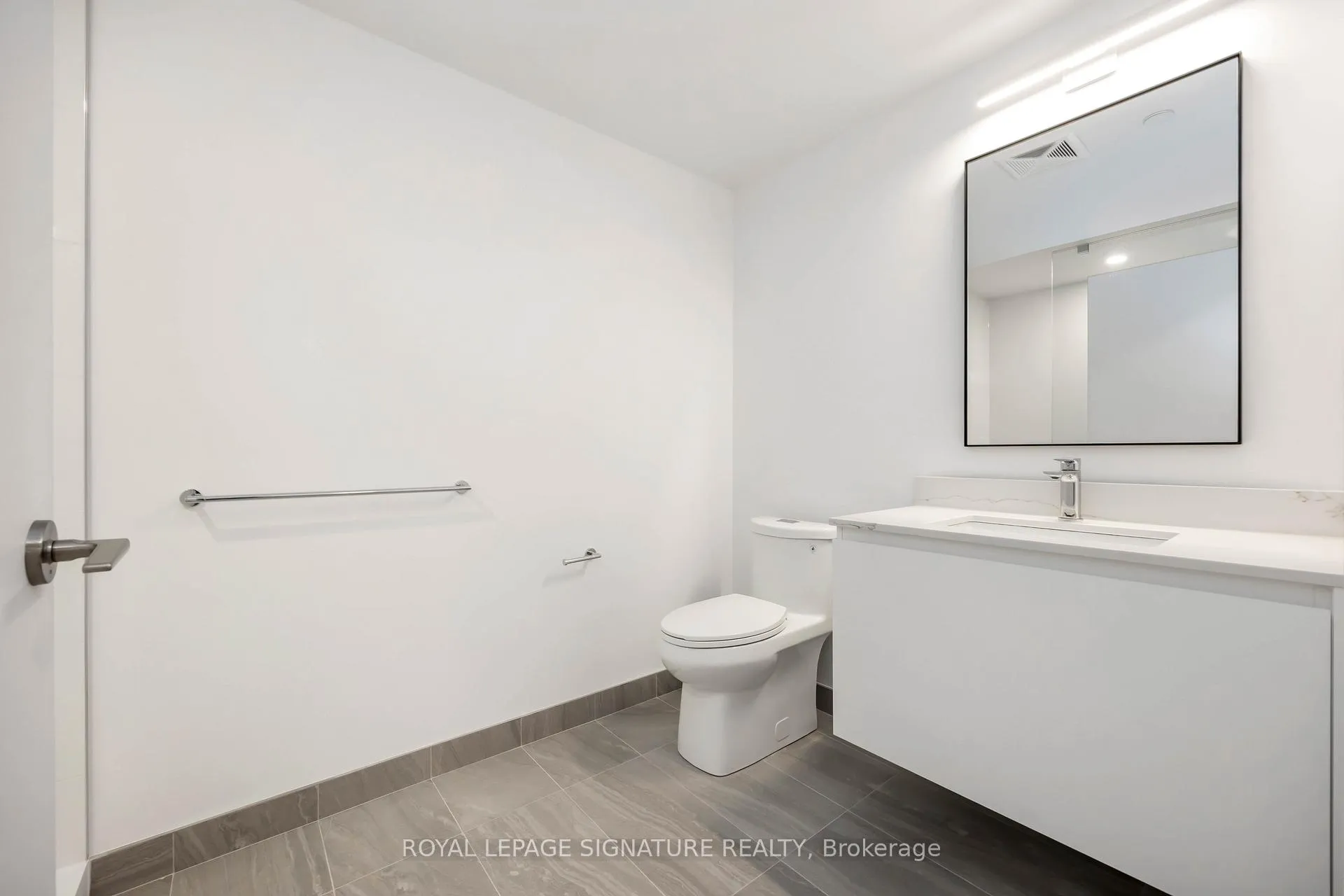 Photo 16 of Unit 420, 1720 Bayview Avenue, Toronto, Mount Pleasant East — HOMEH