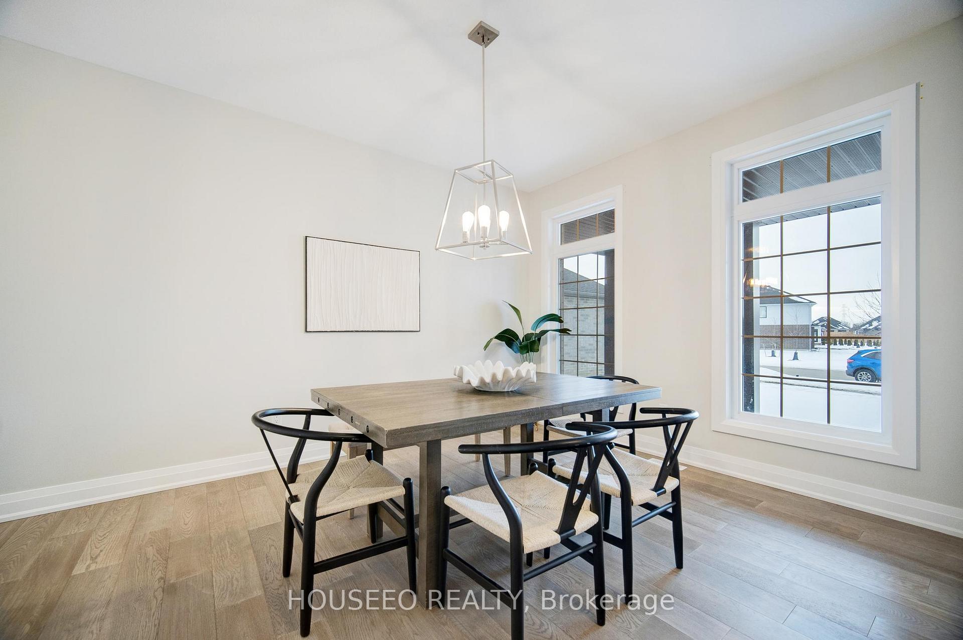 Photo 6 of 2199 Lockwood Crescent, Strathroy-Caradoc, Rural Strathroy-Caradoc — HOMEH