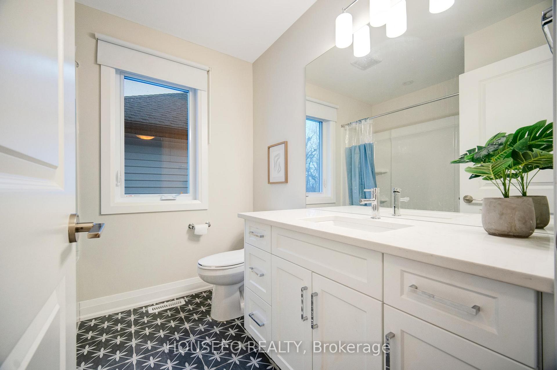Photo 21 of 2199 Lockwood Crescent, Strathroy-Caradoc, Rural Strathroy-Caradoc — HOMEH