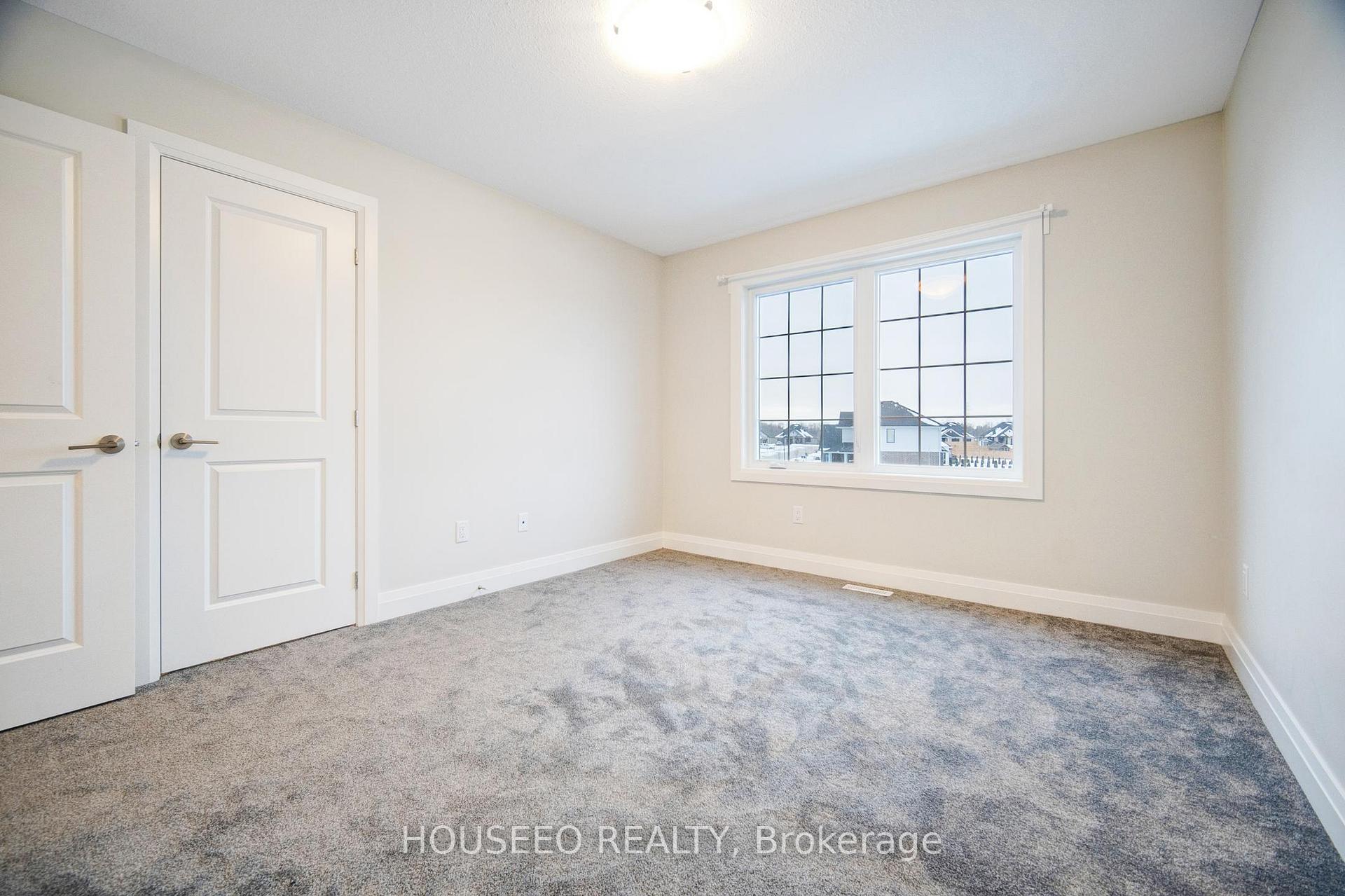 Photo 23 of 2199 Lockwood Crescent, Strathroy-Caradoc, Rural Strathroy-Caradoc — HOMEH
