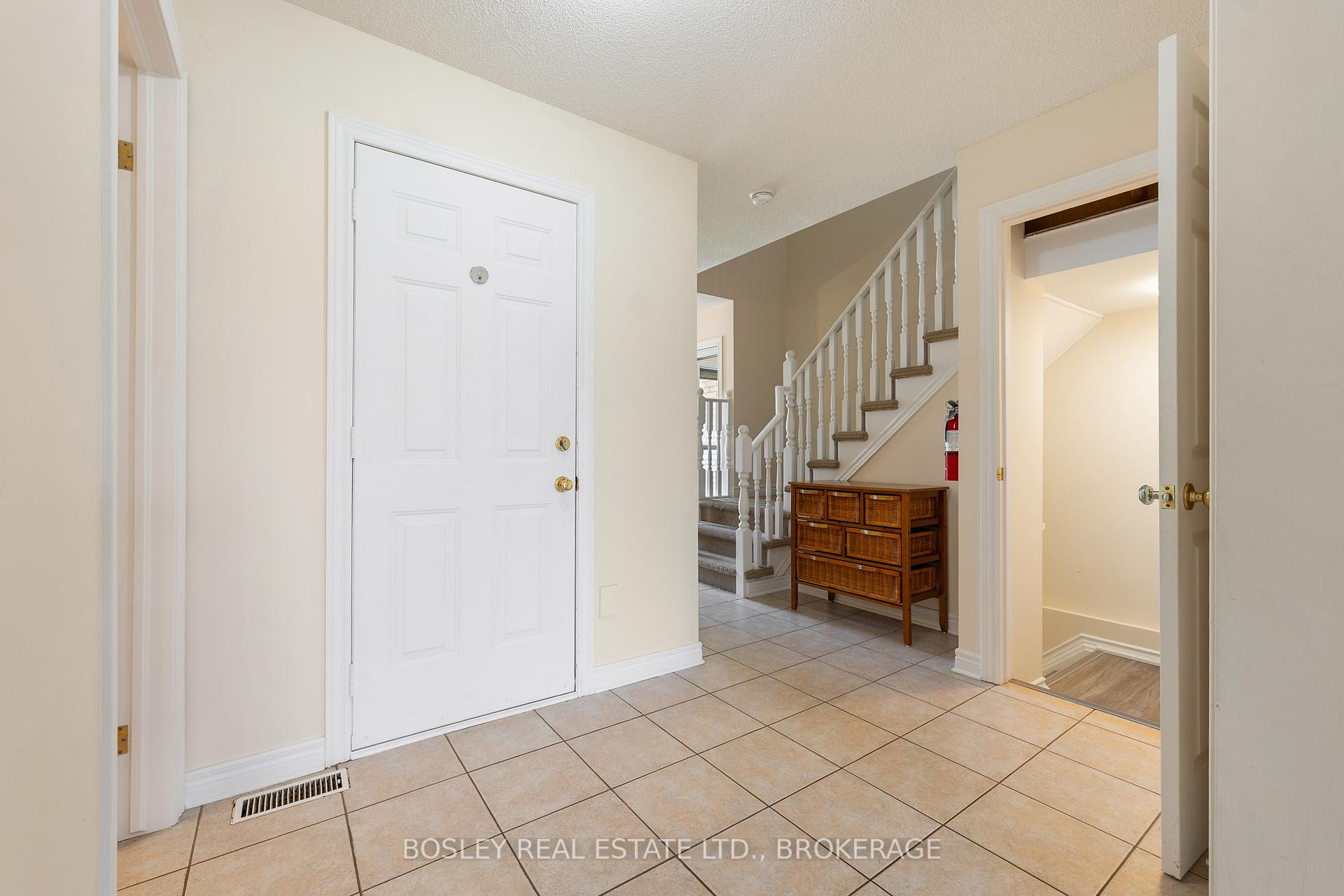 Photo 6 of 4 Gonzalez Court, Thorold, Confederation Heights — HOMEH