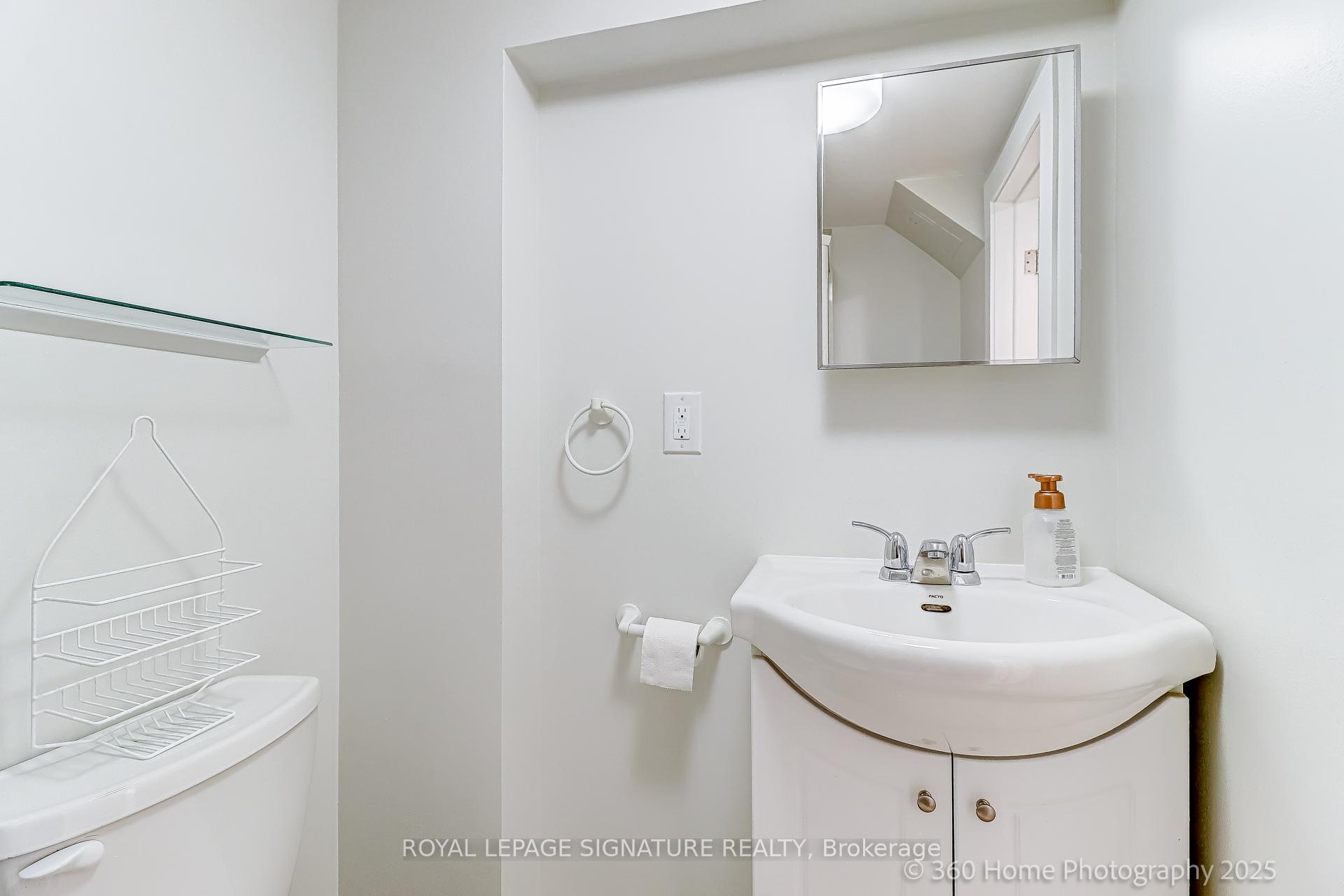 Photo 15 of Unit Basement, 38 Westview Boulevard, Toronto, O'Connor-Parkview — HOMEH