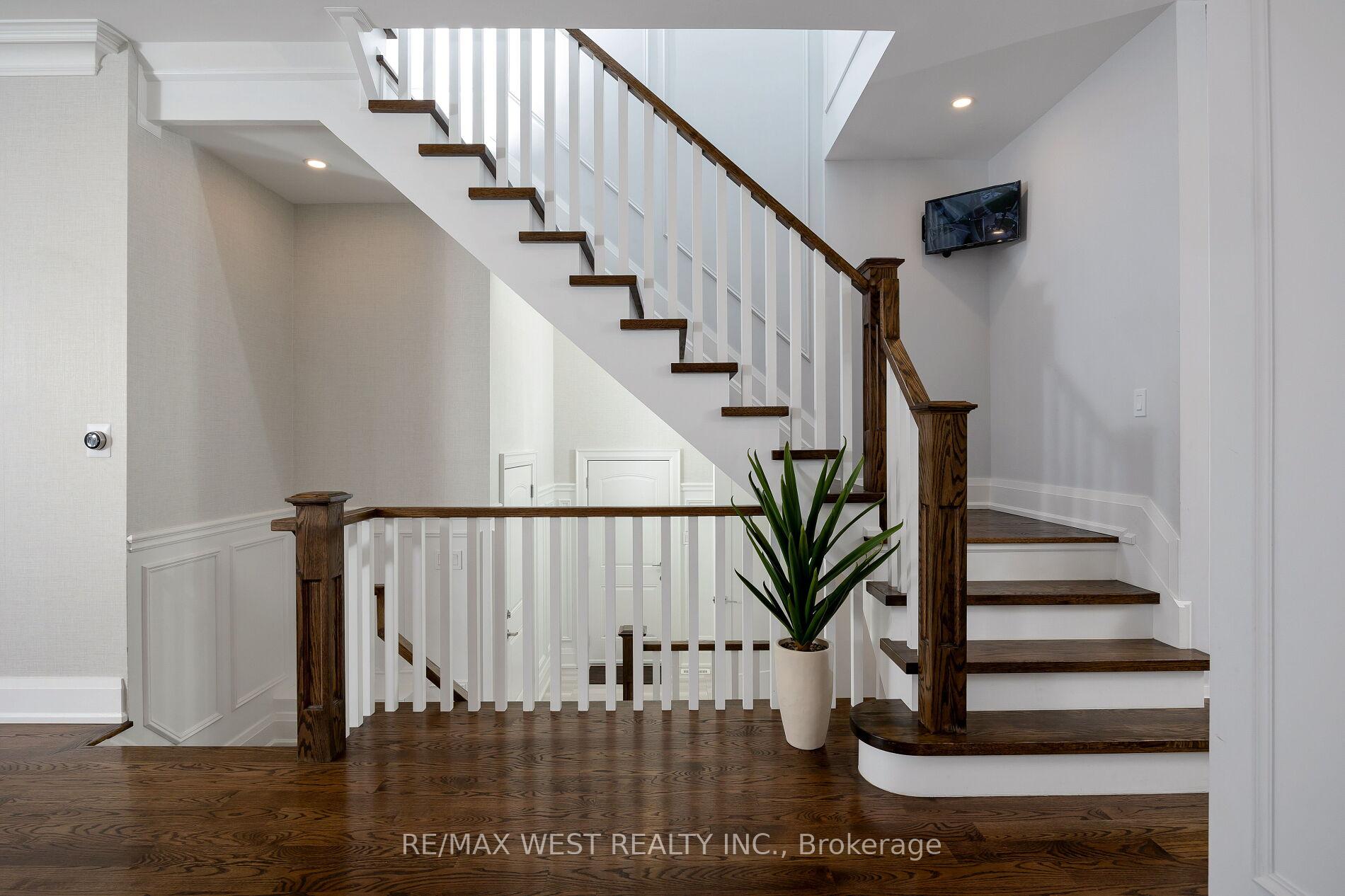 Photo 20 of 88 Yardley Avenue, Toronto, O'Connor-Parkview — HOMEH