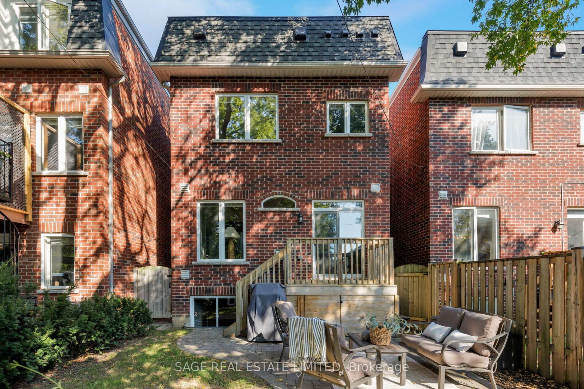 Photo 14 of 53E Dentonia Park Avenue, Toronto, Crescent Town — HOMEH