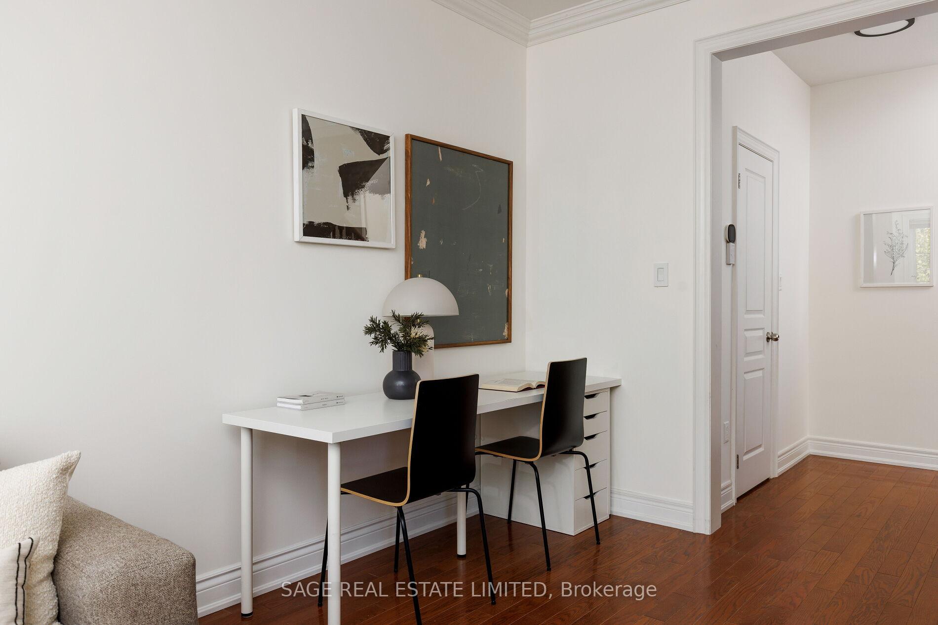 Photo 25 of 53E Dentonia Park Avenue, Toronto, Crescent Town — HOMEH