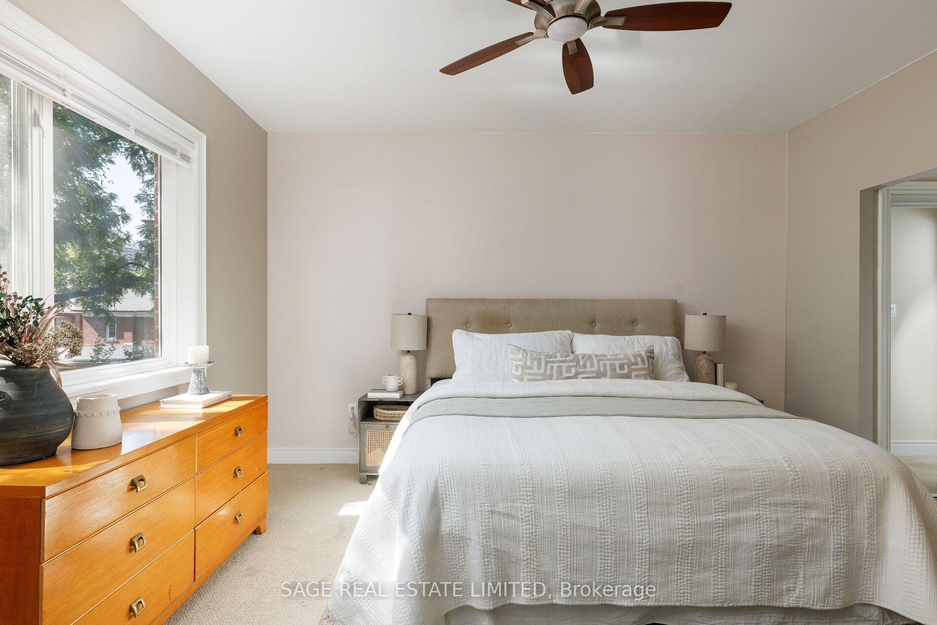Photo 29 of 53E Dentonia Park Avenue, Toronto, Crescent Town — HOMEH