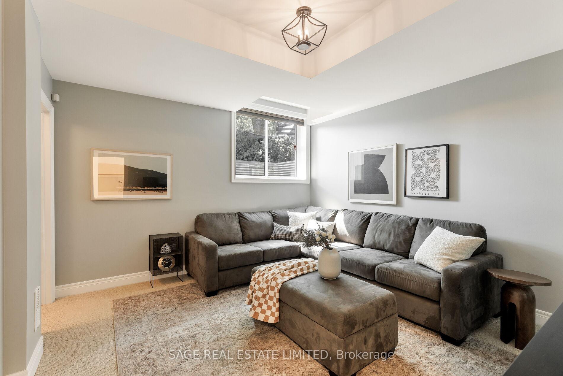 Photo 41 of 53E Dentonia Park Avenue, Toronto, Crescent Town — HOMEH