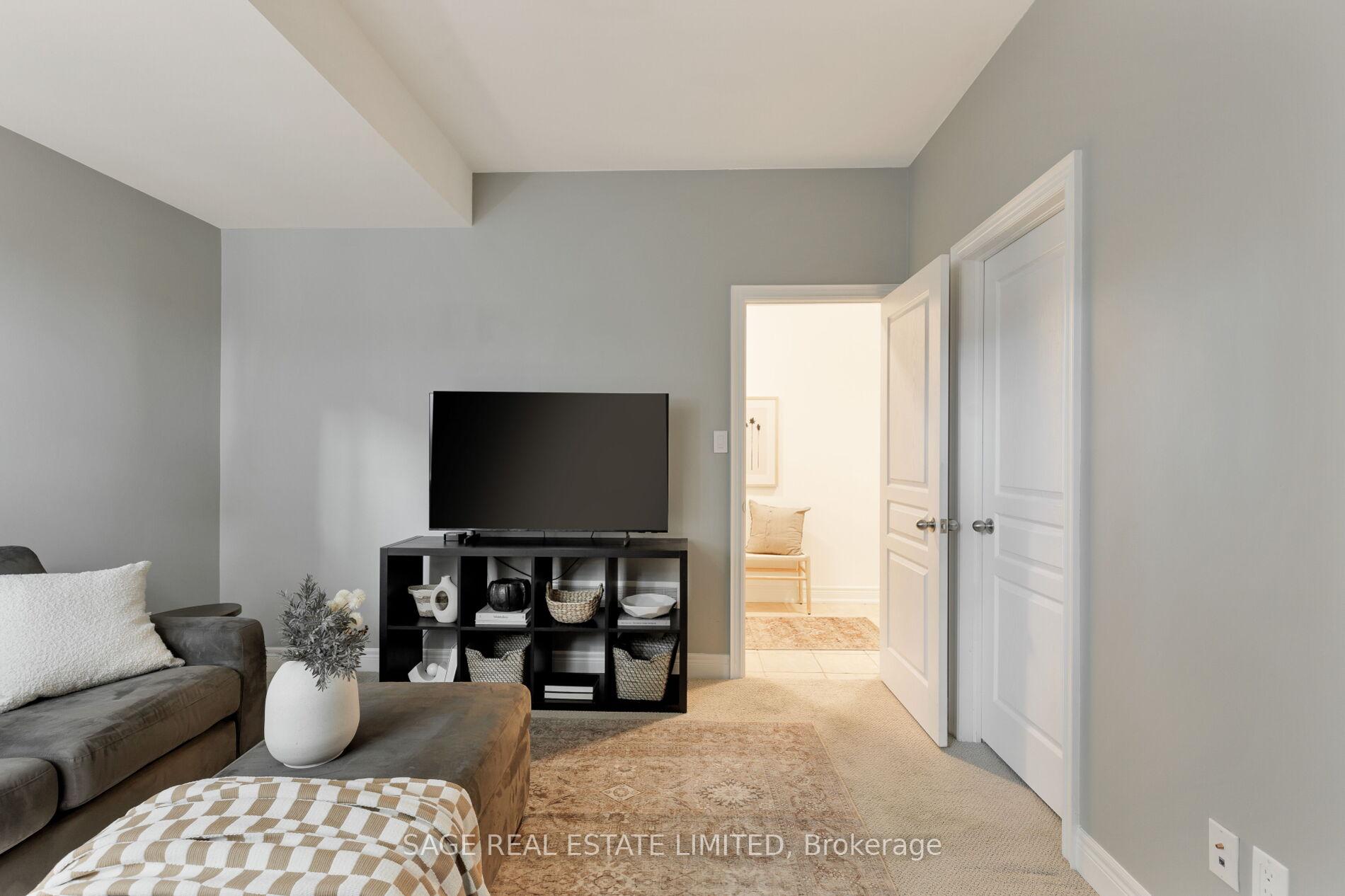Photo 43 of 53E Dentonia Park Avenue, Toronto, Crescent Town — HOMEH
