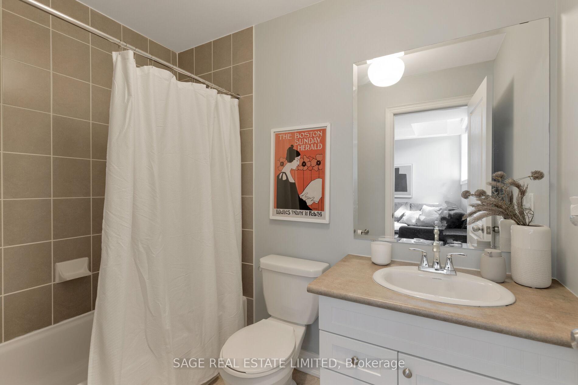 Photo 44 of 53E Dentonia Park Avenue, Toronto, Crescent Town — HOMEH