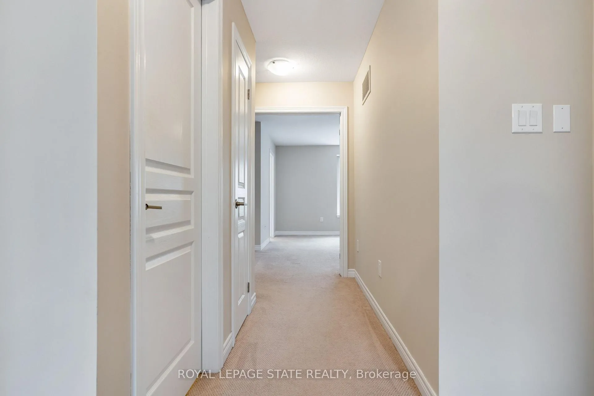 Photo 11 of 27 Waterview Lane, Grimsby, Grimsby Beach — HOMEH