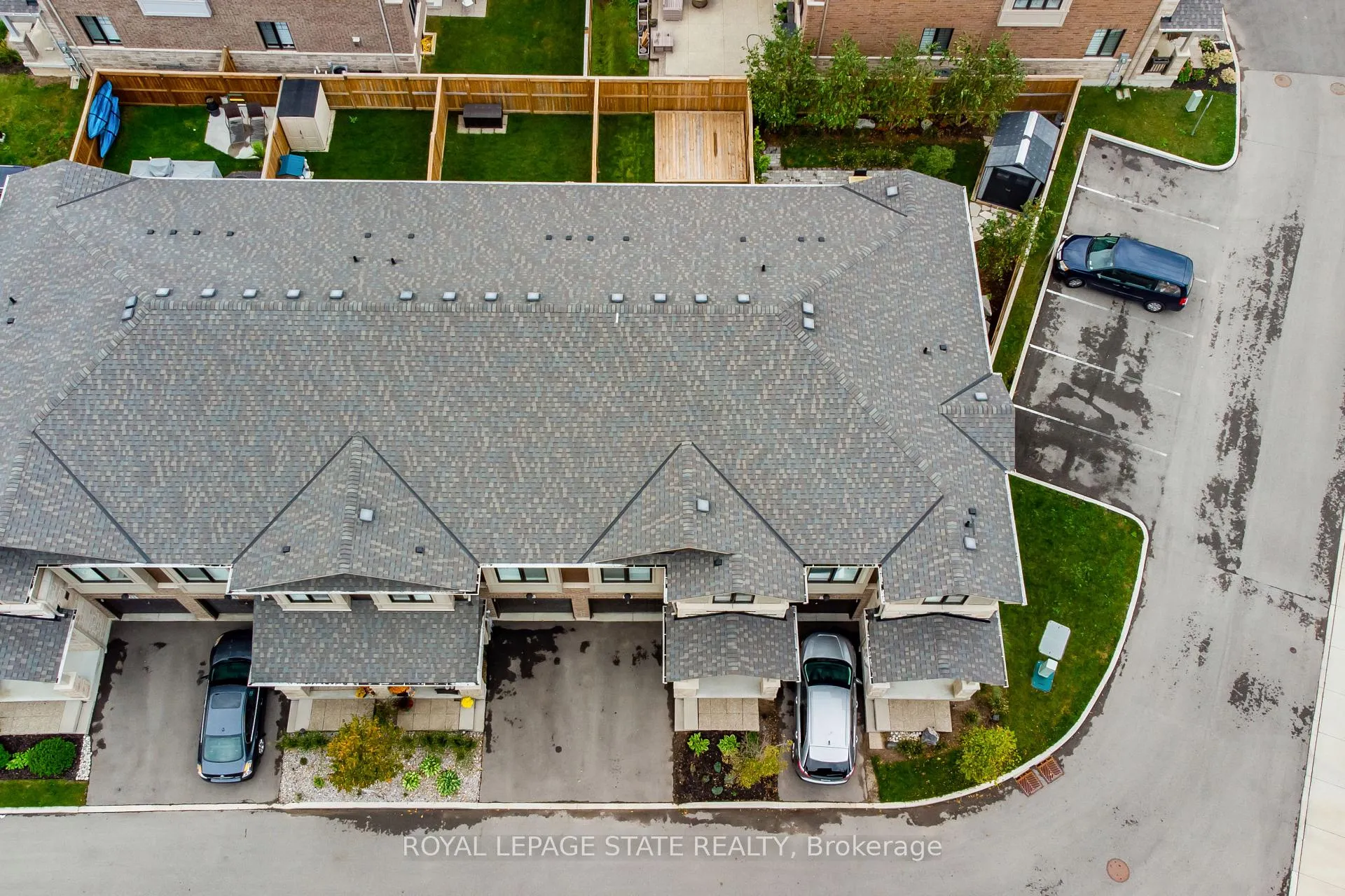 Photo 19 of 27 Waterview Lane, Grimsby, Grimsby Beach — HOMEH