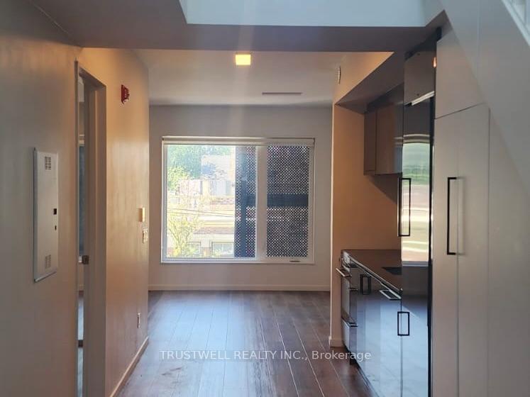 Photo 3 of Unit 303, 377 Broadview Avenue, Toronto, North Riverdale — HOMEH