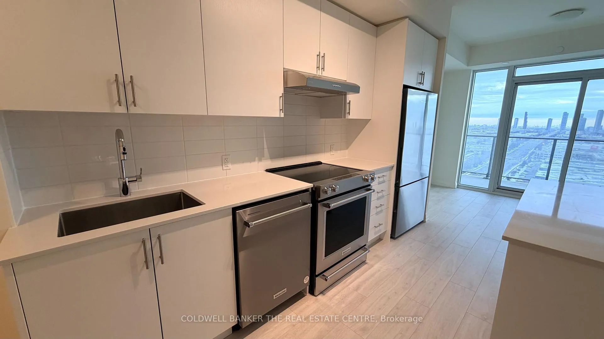 Photo 8 of Unit 1923, 8960 Jane Street, Vaughan, Vellore Village — HOMEH
