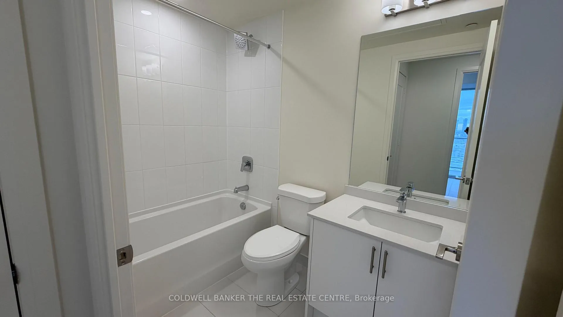 Photo 15 of Unit 1923, 8960 Jane Street, Vaughan, Vellore Village — HOMEH