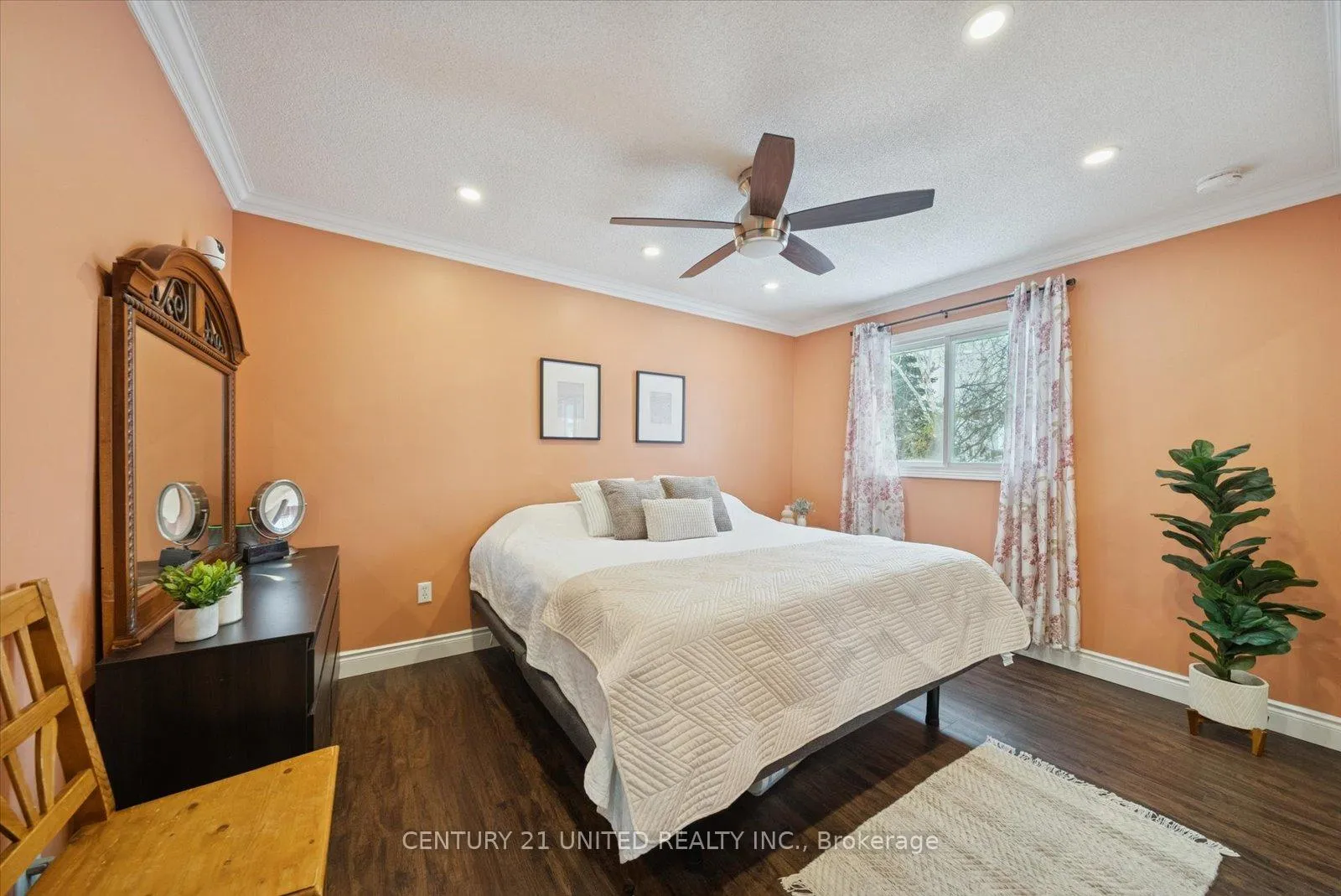 Photo 15 of 939 Dainard Drive, Peterborough, Monaghan Ward 2 — HOMEH