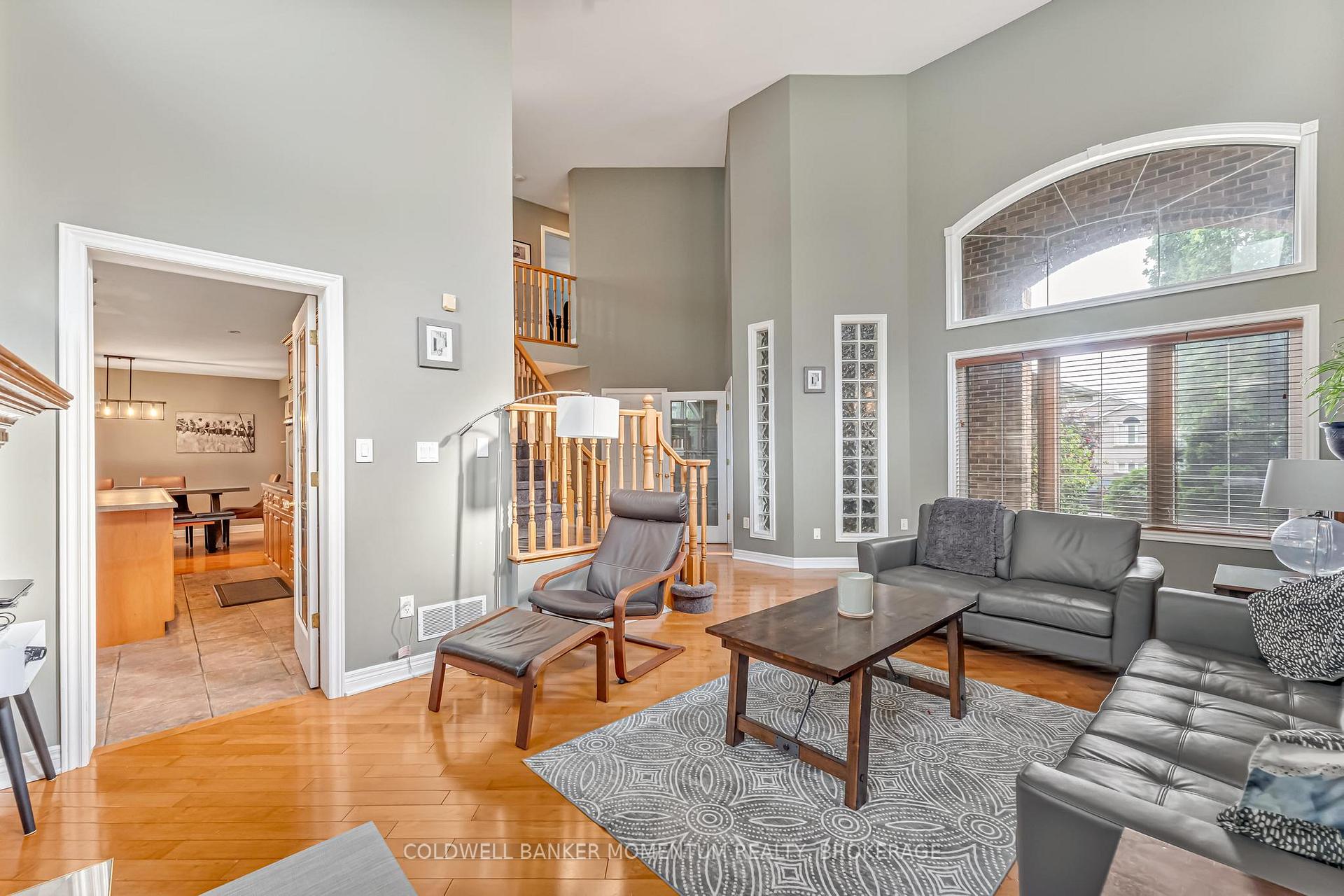 Photo 9 of 163 Crysler Crescent, Thorold, Confederation Heights — HOMEH