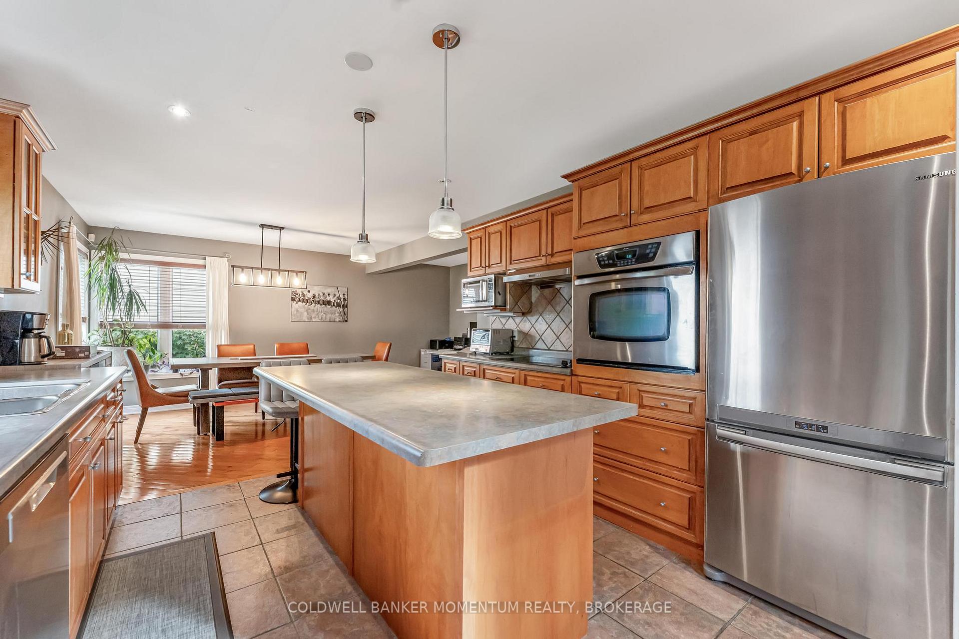 Photo 14 of 163 Crysler Crescent, Thorold, Confederation Heights — HOMEH