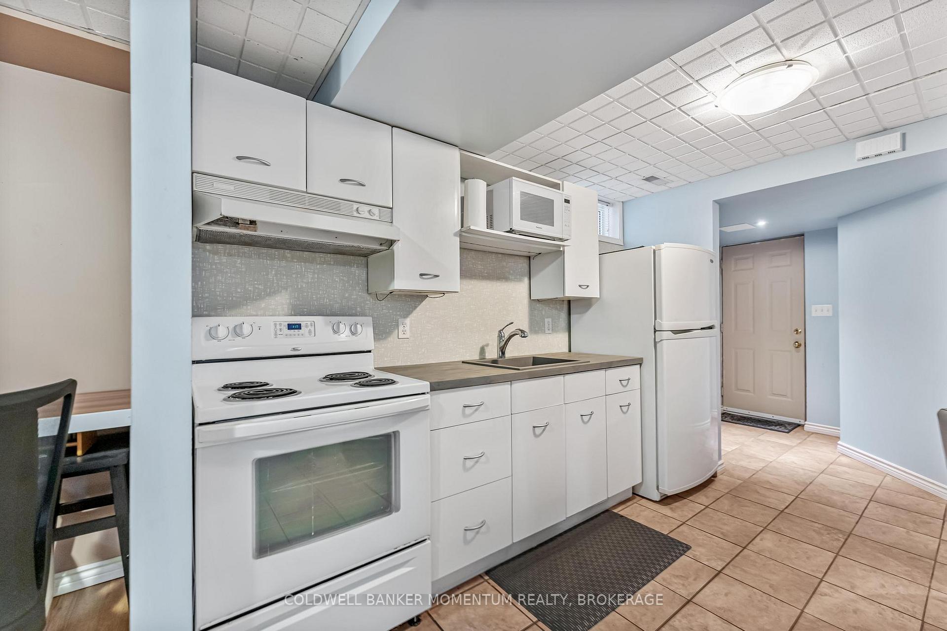 Photo 29 of 163 Crysler Crescent, Thorold, Confederation Heights — HOMEH