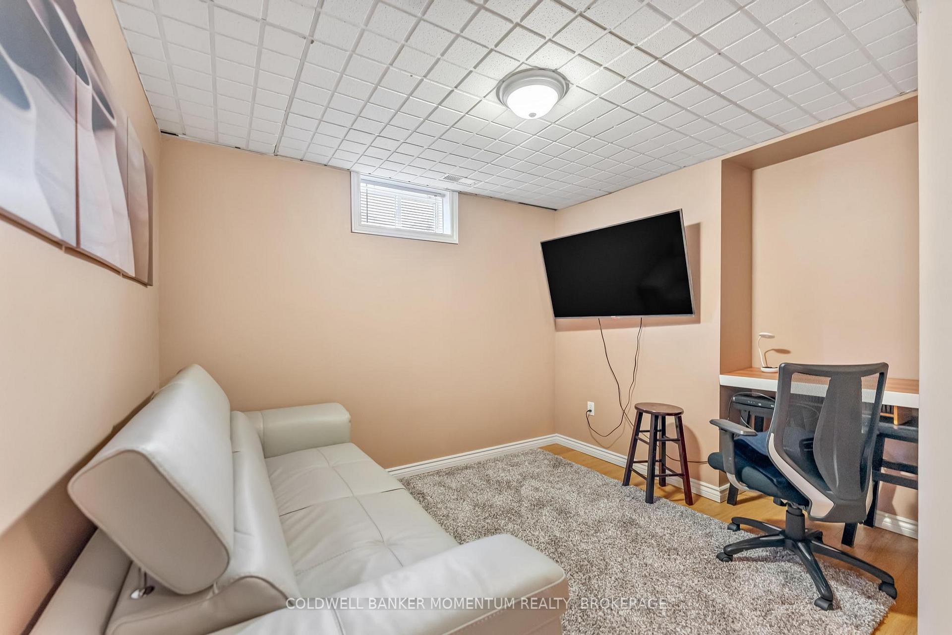 Photo 30 of 163 Crysler Crescent, Thorold, Confederation Heights — HOMEH