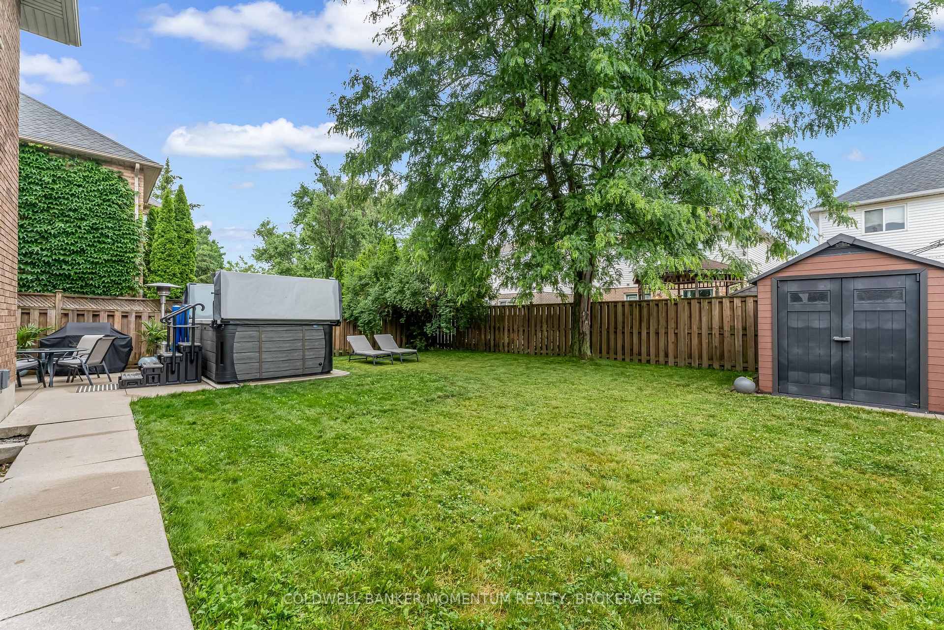 Photo 36 of 163 Crysler Crescent, Thorold, Confederation Heights — HOMEH