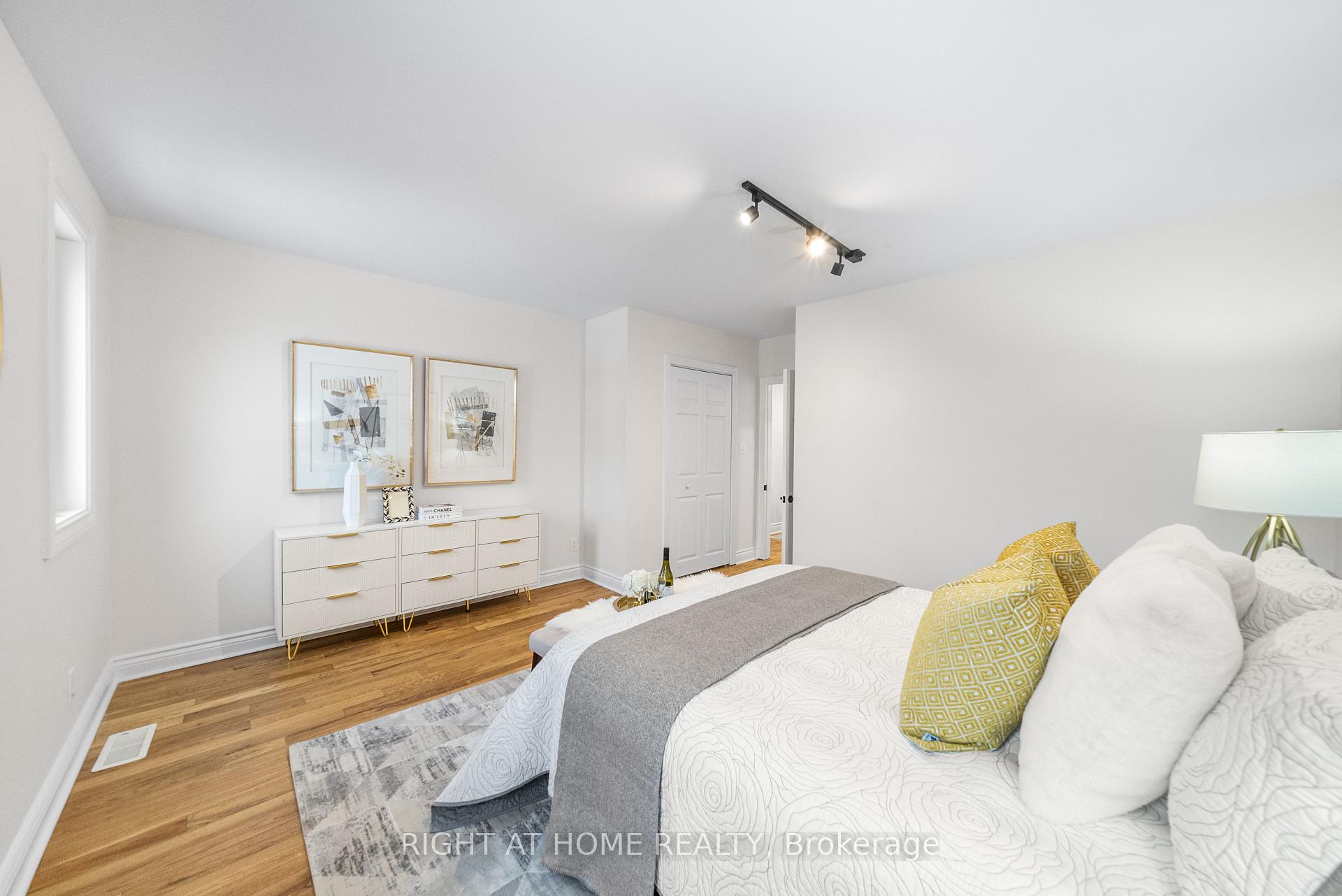 Photo 9 of 441 Winona Drive, Toronto, Oakwood Village — HOMEH