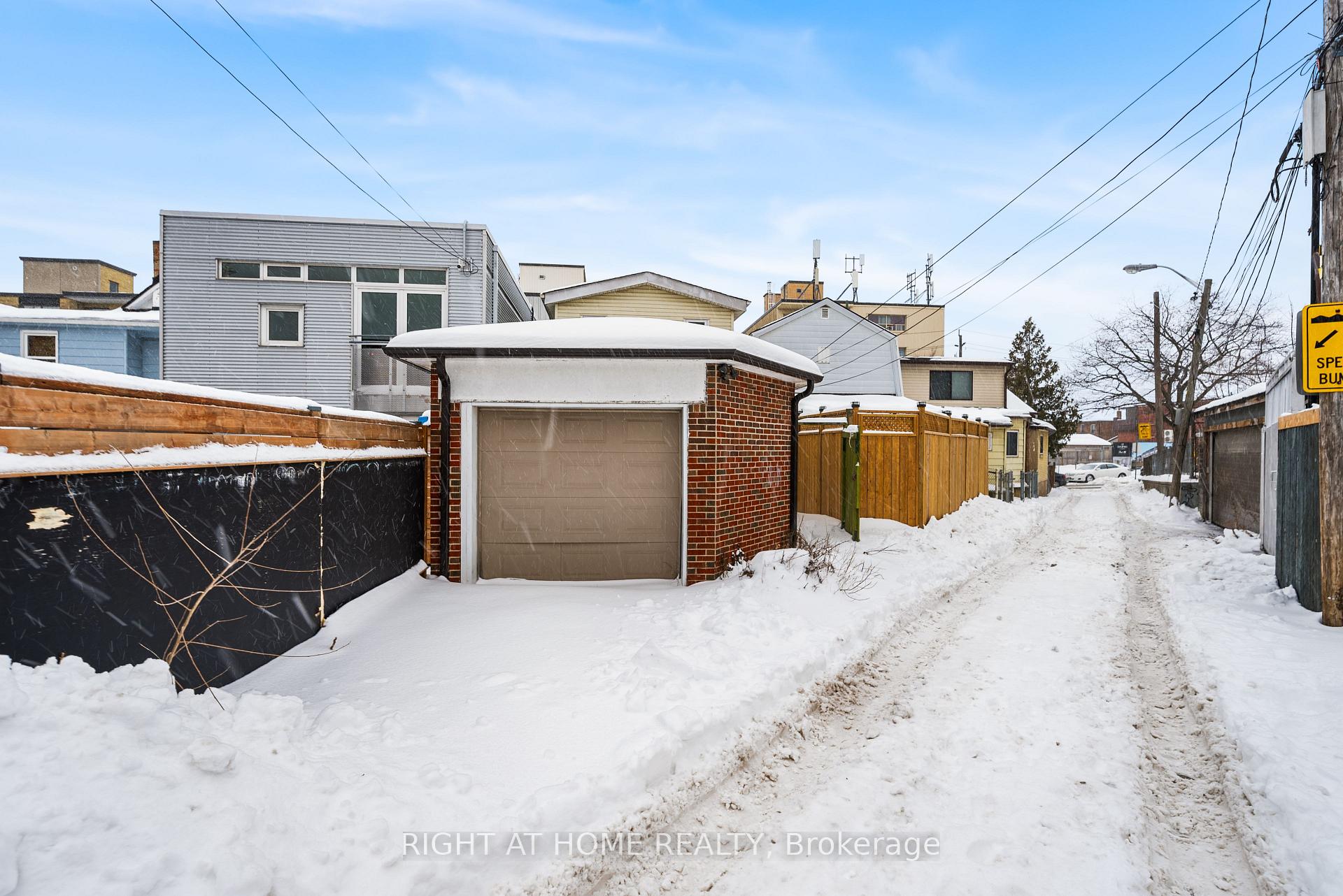 Photo 24 of 441 Winona Drive, Toronto, Oakwood Village — HOMEH