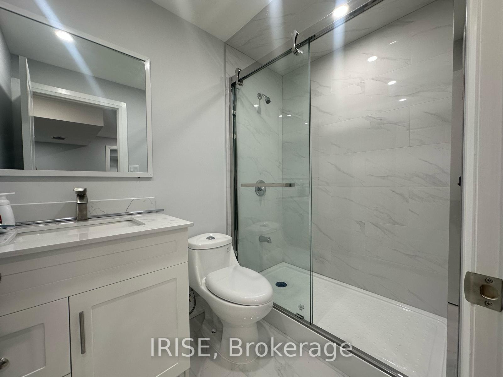 Photo 12 of 40 Explorer Way, Thorold, Rolling Meadows — HOMEH