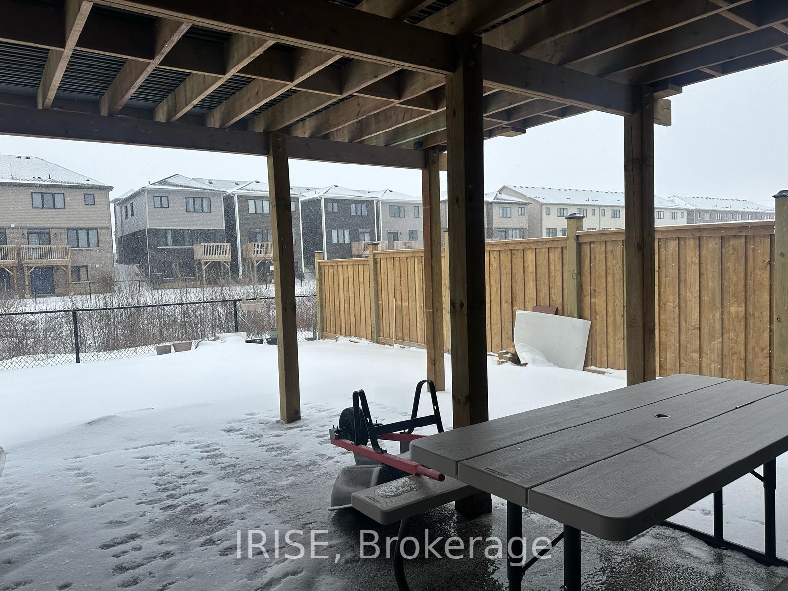 Photo 14 of 40 Explorer Way, Thorold, Rolling Meadows — HOMEH