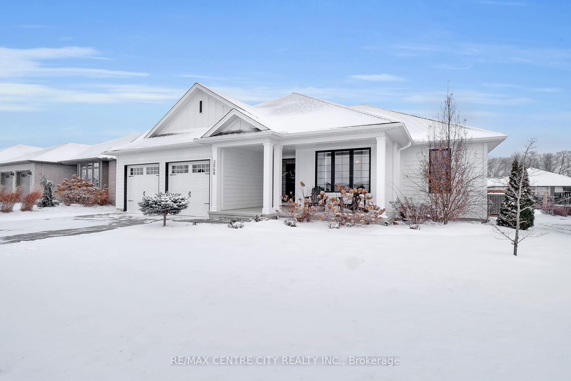 Photo 4 of 2068 Lockwood Crescent, Strathroy-Caradoc, Rural Strathroy-Caradoc — HOMEH