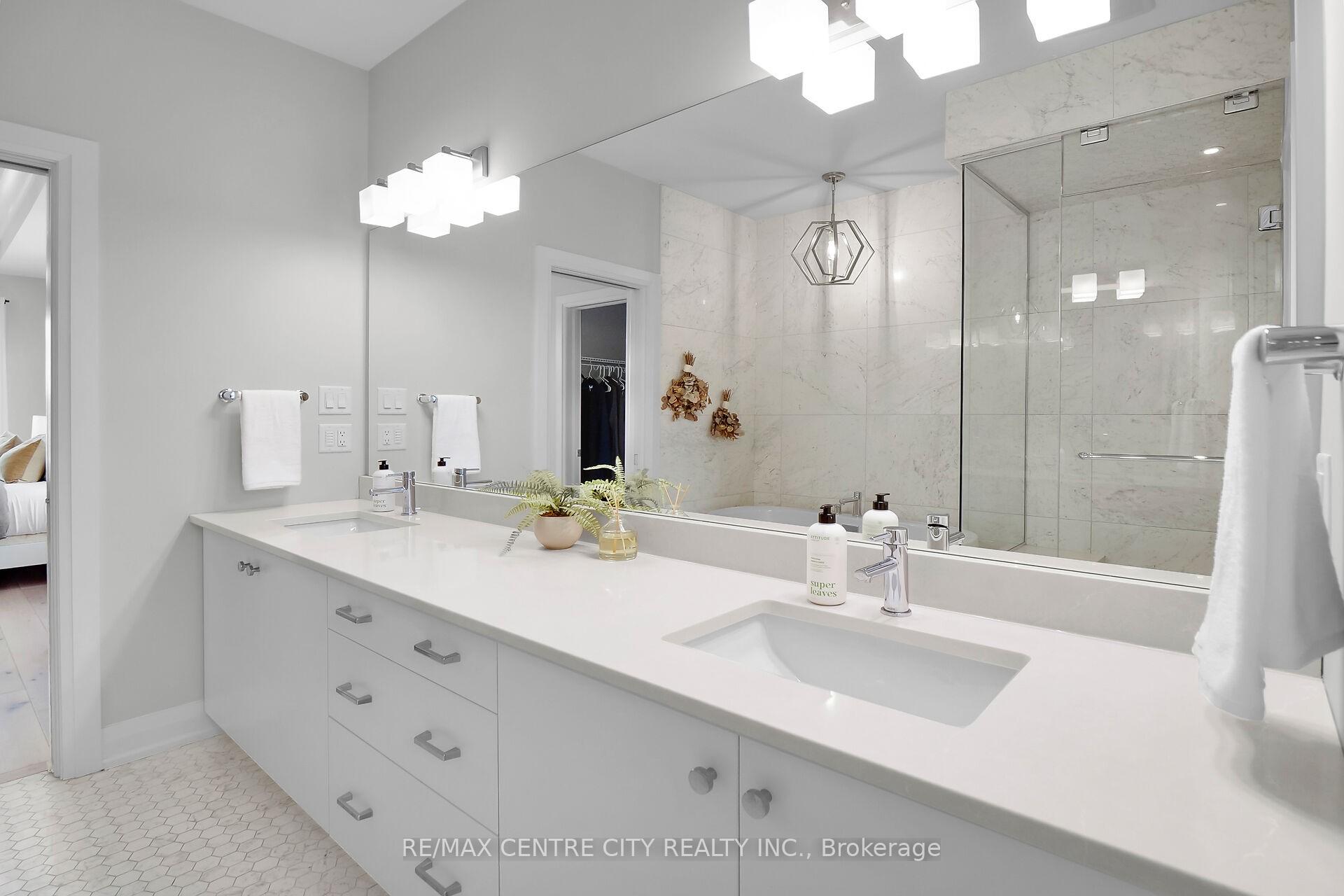 Photo 18 of 2068 Lockwood Crescent, Strathroy-Caradoc, Rural Strathroy-Caradoc — HOMEH