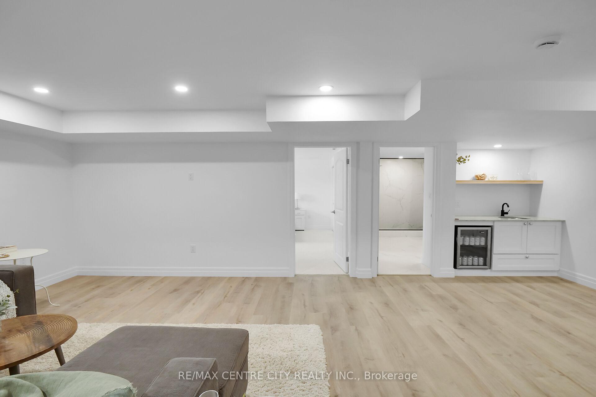 Photo 29 of 2068 Lockwood Crescent, Strathroy-Caradoc, Rural Strathroy-Caradoc — HOMEH
