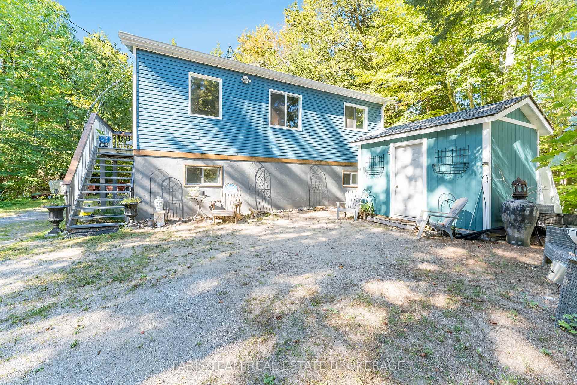 Photo 5 of 43 Manitou Crescent, Tiny, Rural Tiny — HOMEH