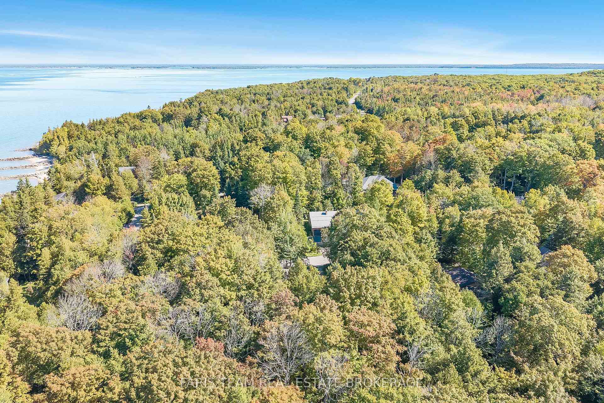 Photo 40 of 43 Manitou Crescent, Tiny, Rural Tiny — HOMEH