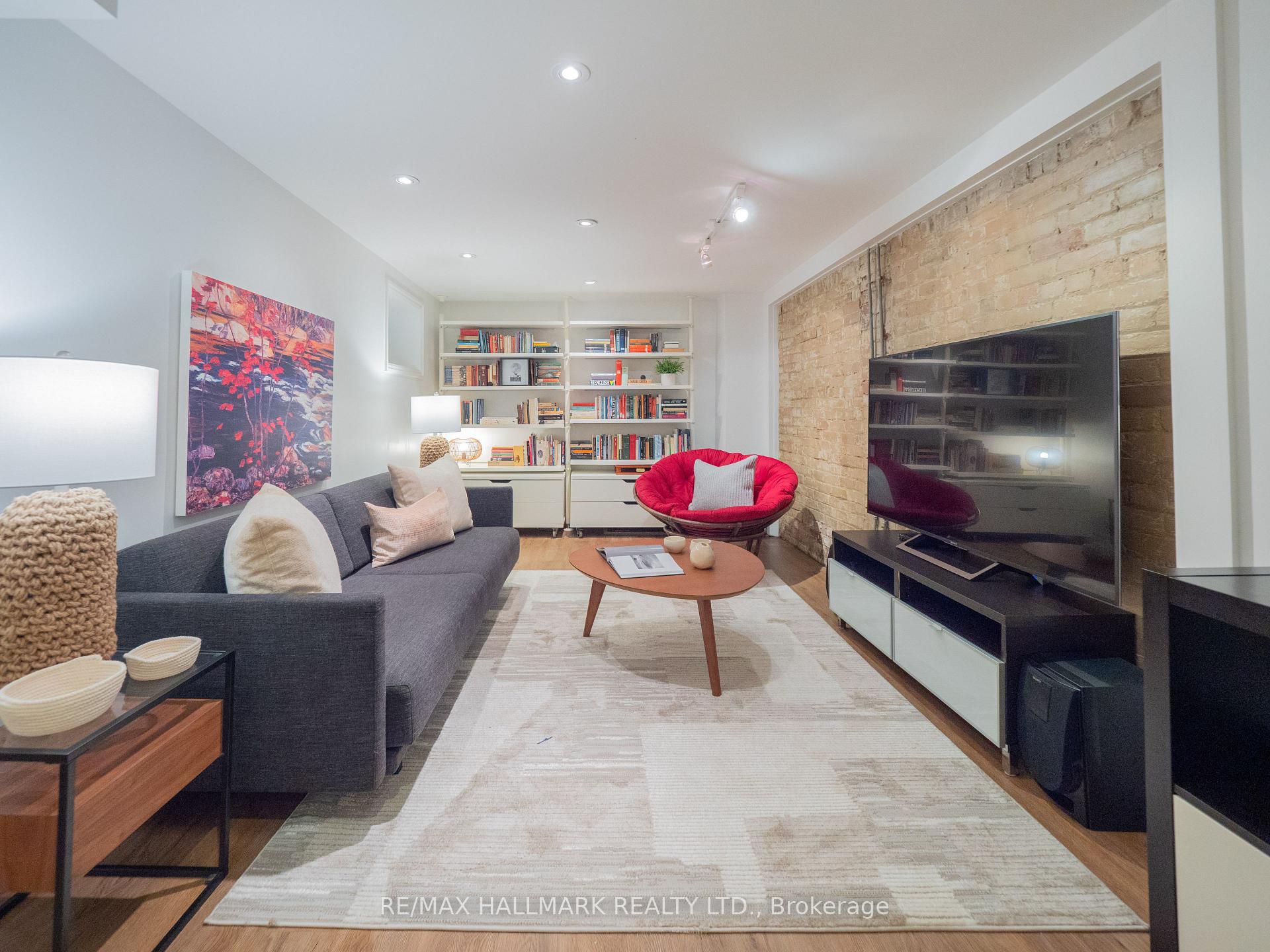 Photo 39 of 114 Victor Avenue, Toronto, North Riverdale — HOMEH