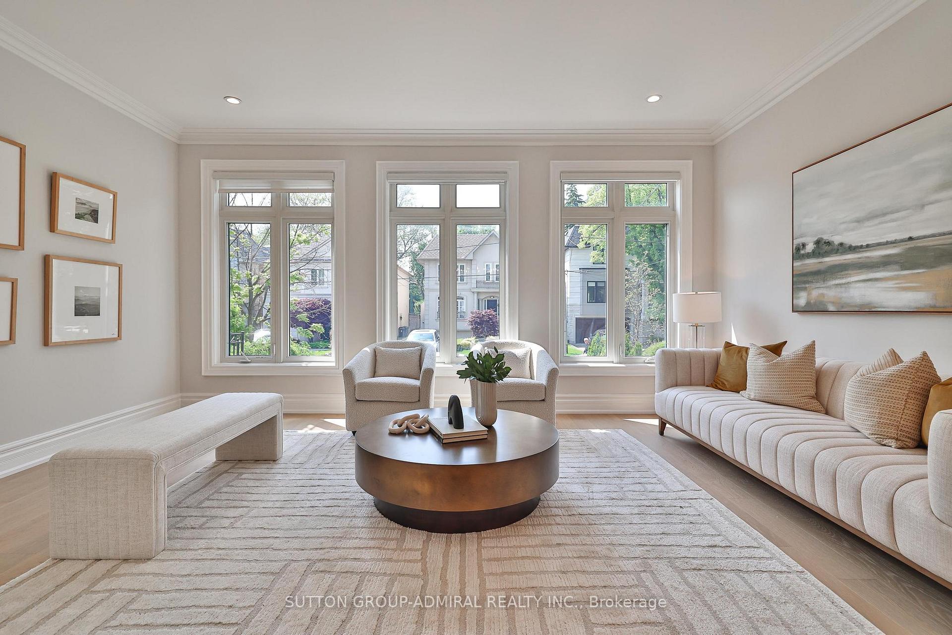 Photo 6 of 528 Douglas Avenue, Toronto, Bedford Park-Nortown — HOMEH