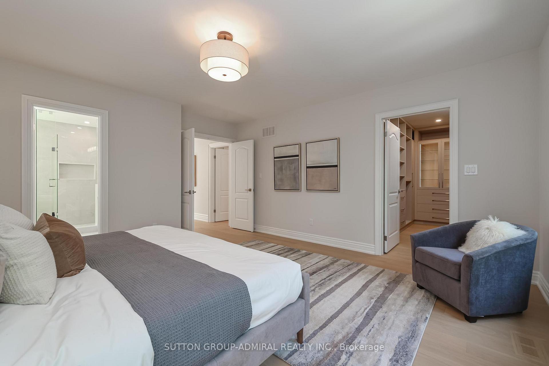 Photo 19 of 528 Douglas Avenue, Toronto, Bedford Park-Nortown — HOMEH