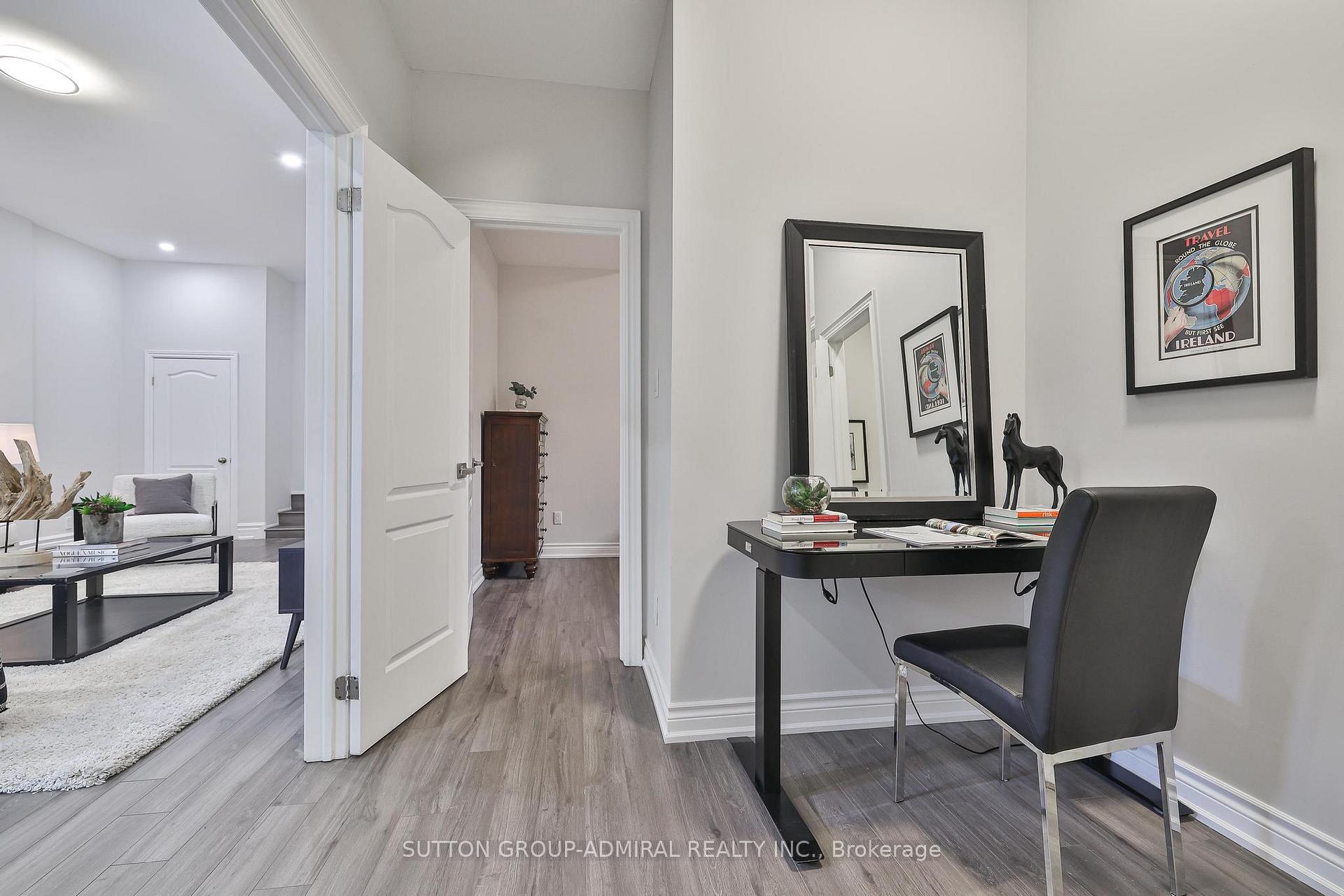 Photo 33 of 528 Douglas Avenue, Toronto, Bedford Park-Nortown — HOMEH