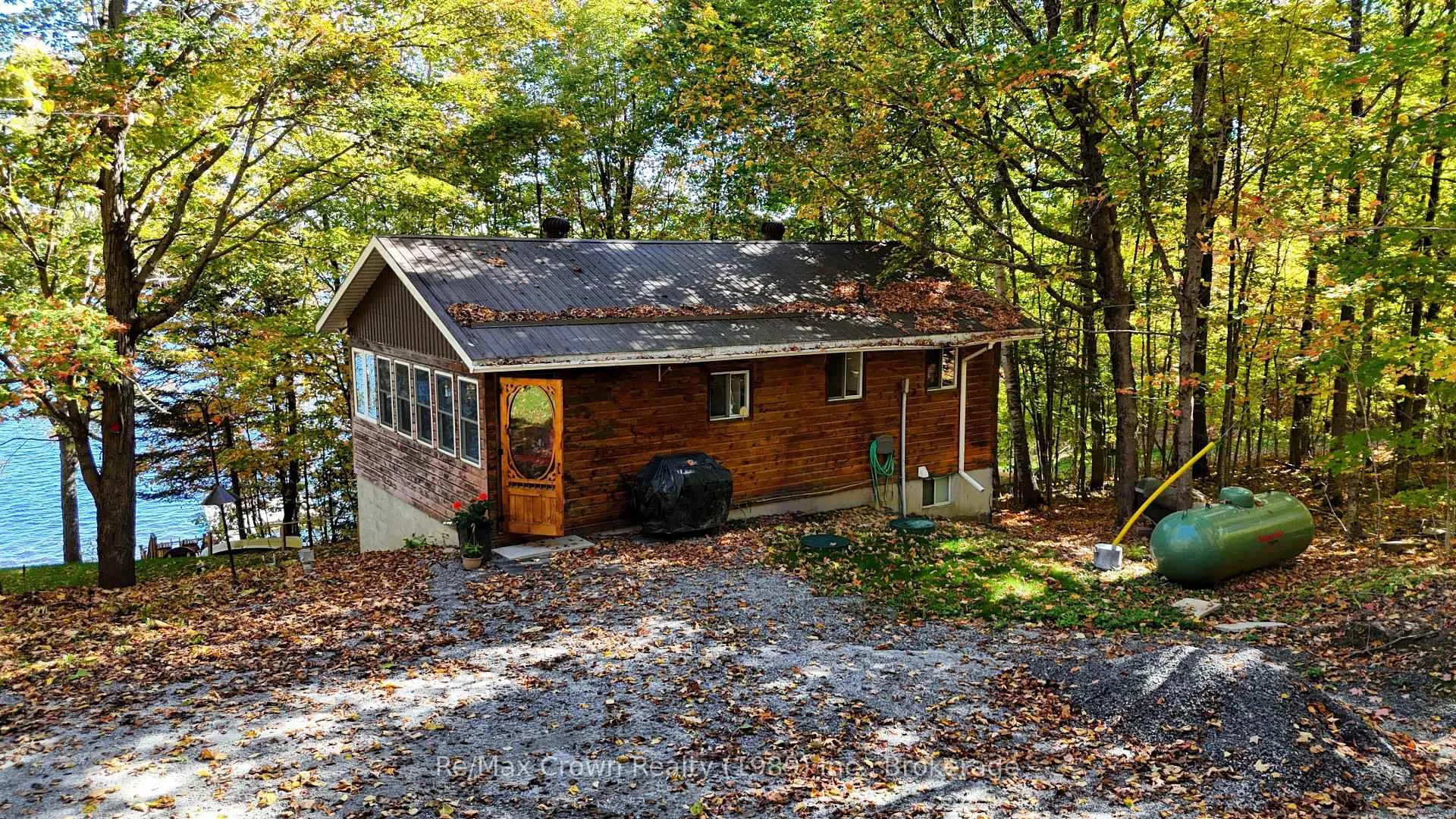 Front of 242 Everett Drive