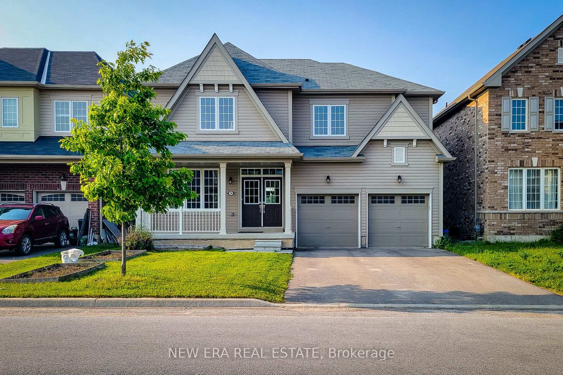 Front of 24 Esther Crescent