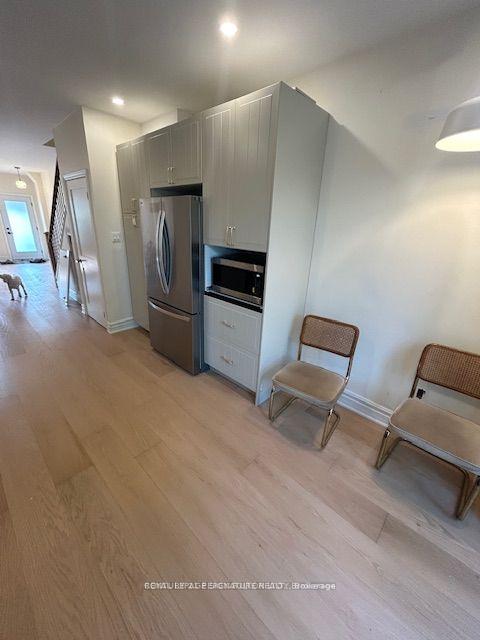 Photo 13 of Unit Upper, 163 Hampton Avenue, Toronto, North Riverdale — HOMEH