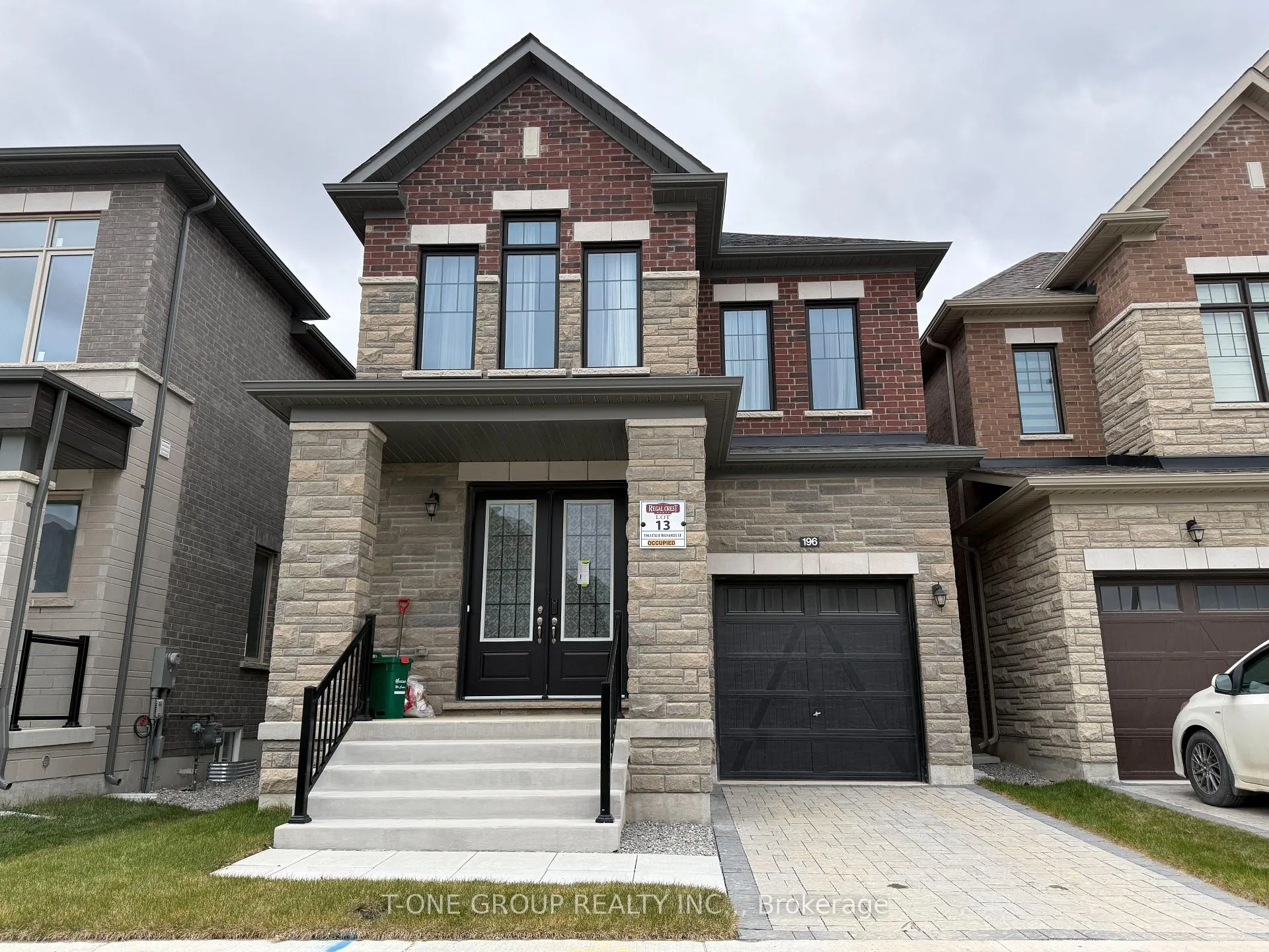Photo 1 of 196 Leslie Richards Street, Markham, Rural Markham — HOMEH
