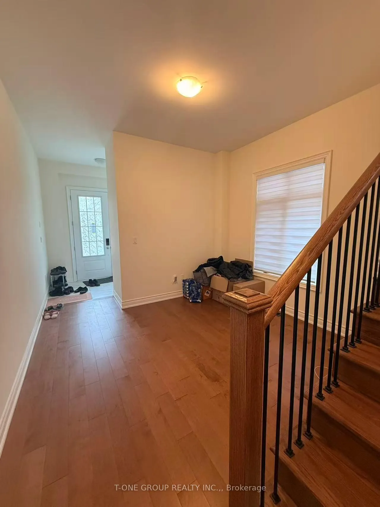 Photo 3 of 196 Leslie Richards Street, Markham, Rural Markham — HOMEH