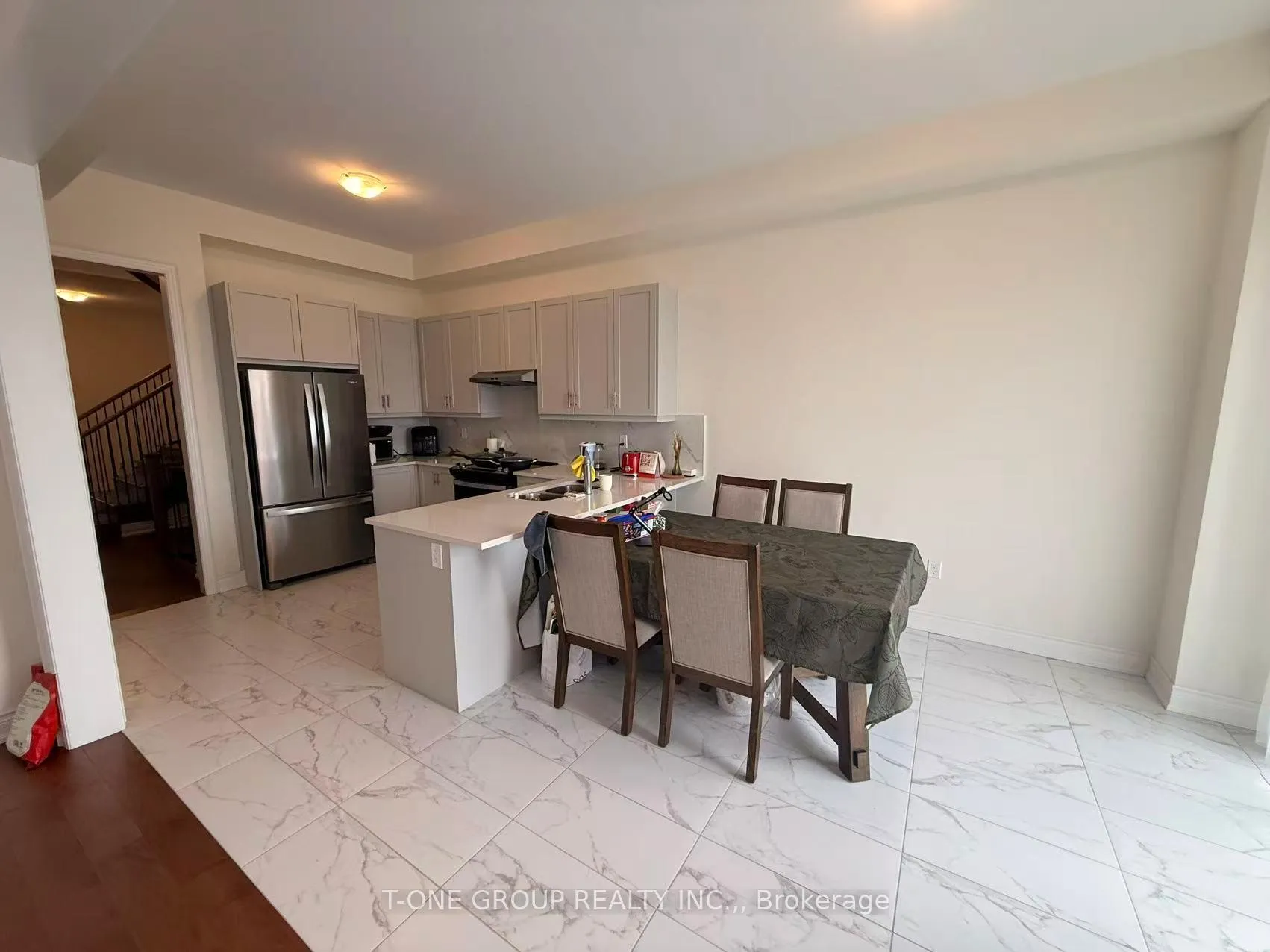Photo 10 of 196 Leslie Richards Street, Markham, Rural Markham — HOMEH