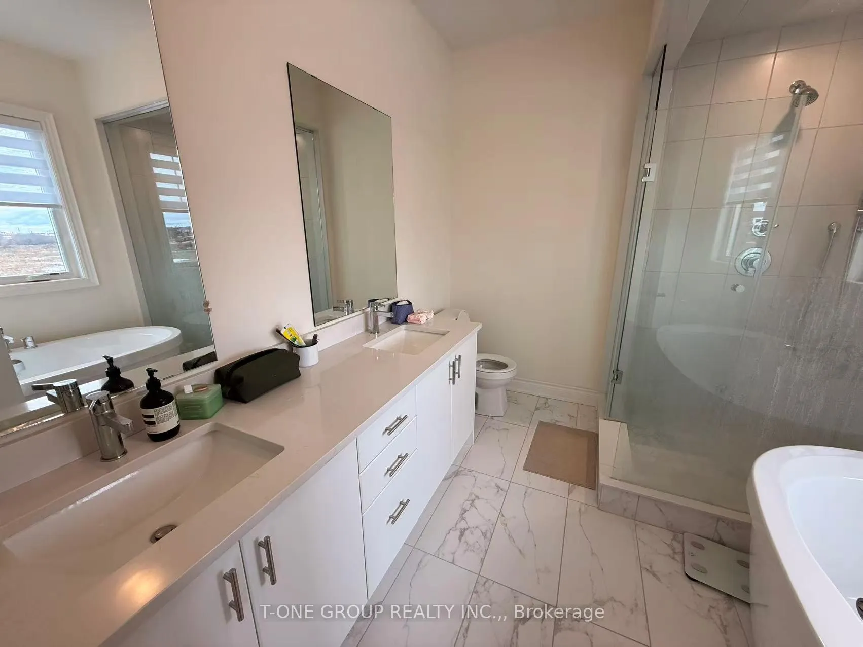 Photo 15 of 196 Leslie Richards Street, Markham, Rural Markham — HOMEH