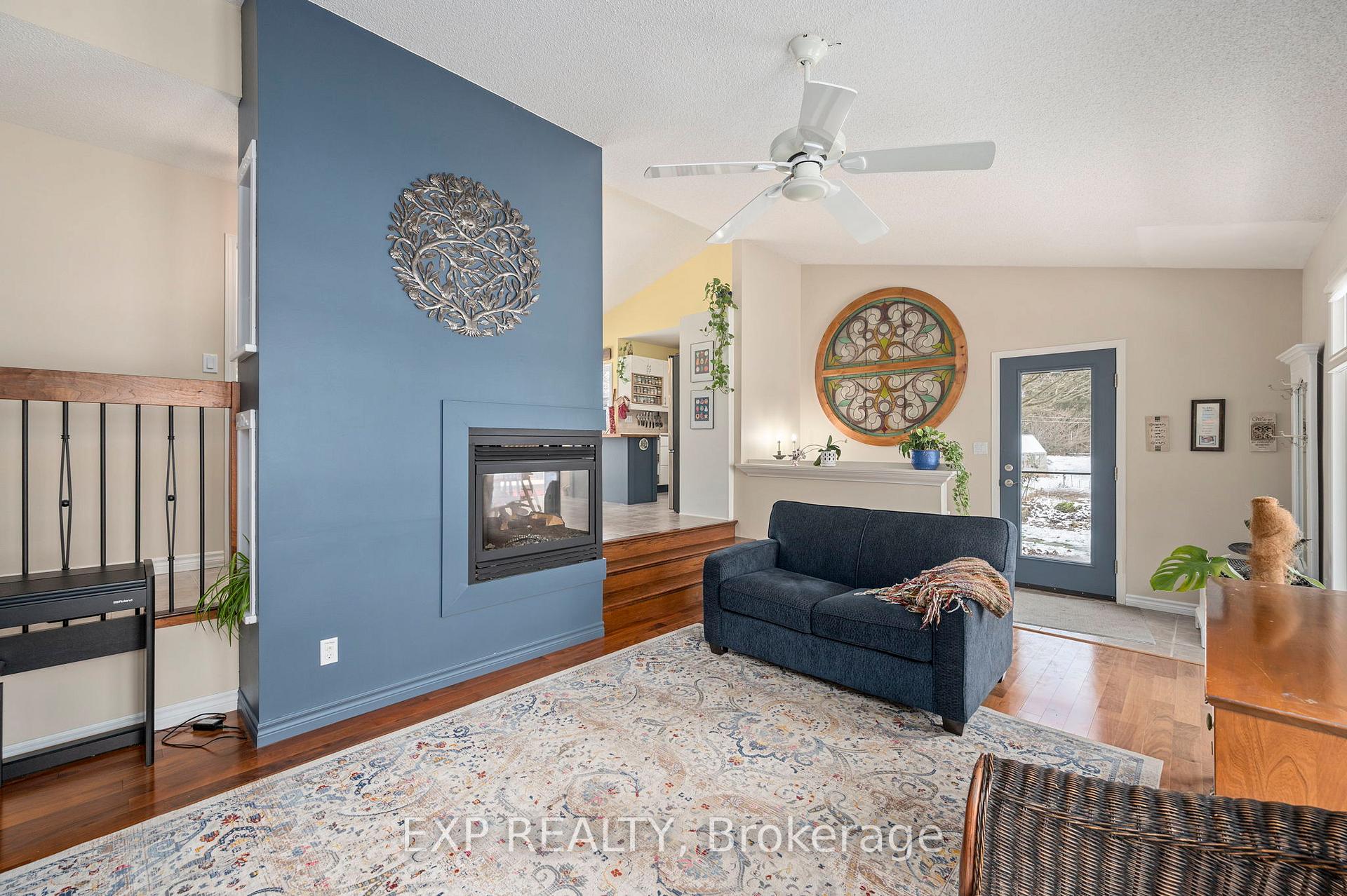 Photo 4 of 8250 Irish Drive, Strathroy-Caradoc, Rural Strathroy-Caradoc — HOMEH