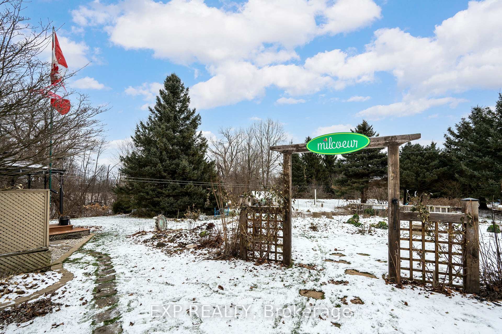 Photo 25 of 8250 Irish Drive, Strathroy-Caradoc, Rural Strathroy-Caradoc — HOMEH