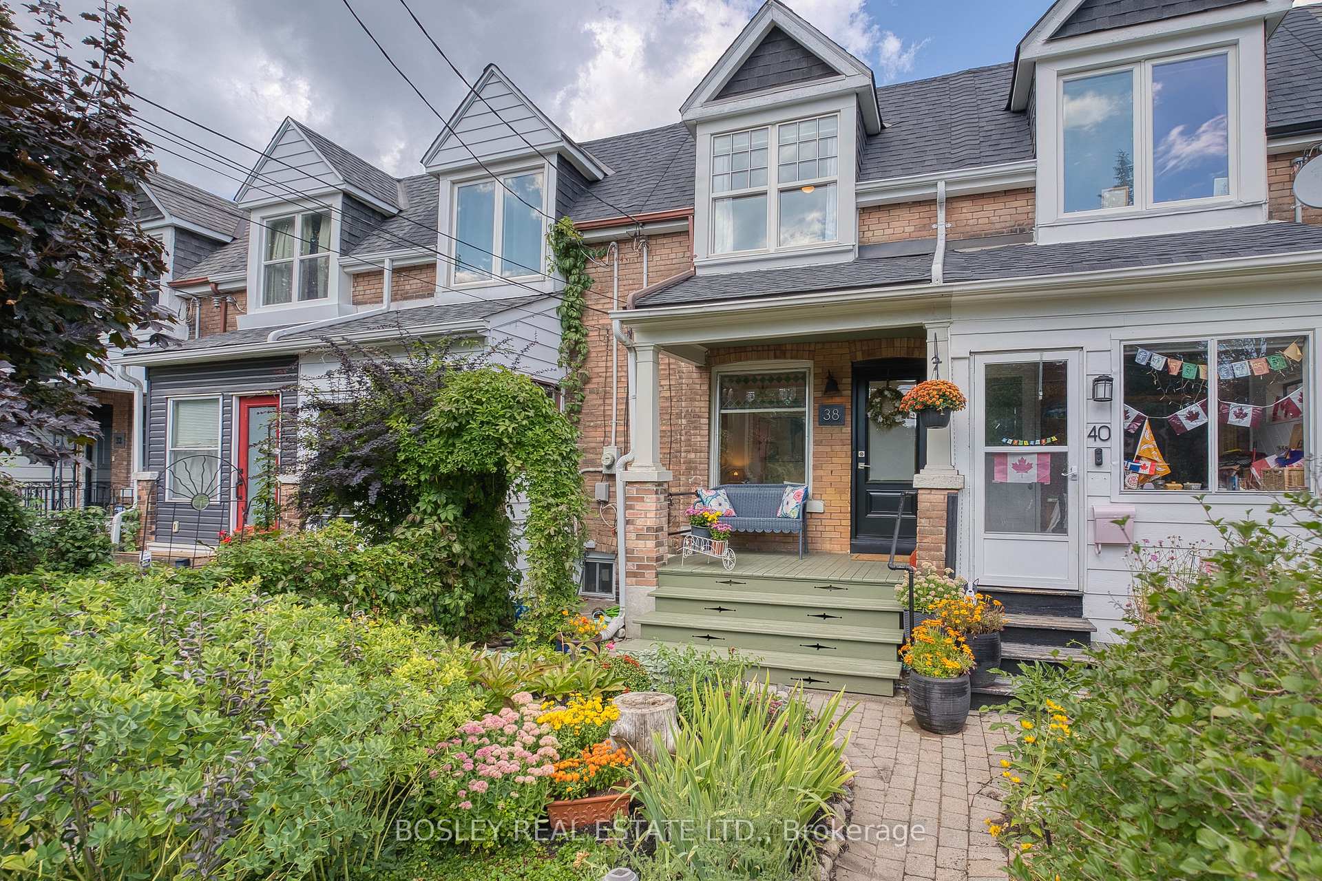 Photo 3 of 38 Balfour Avenue, Toronto, Crescent Town — HOMEH